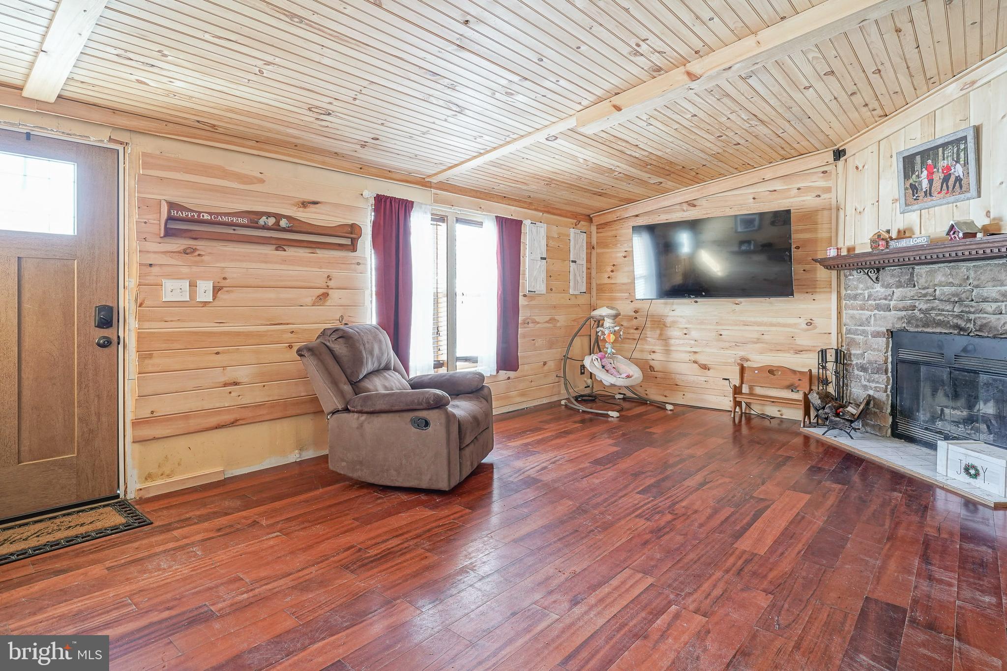 32 BARRETTS RUN ROAD