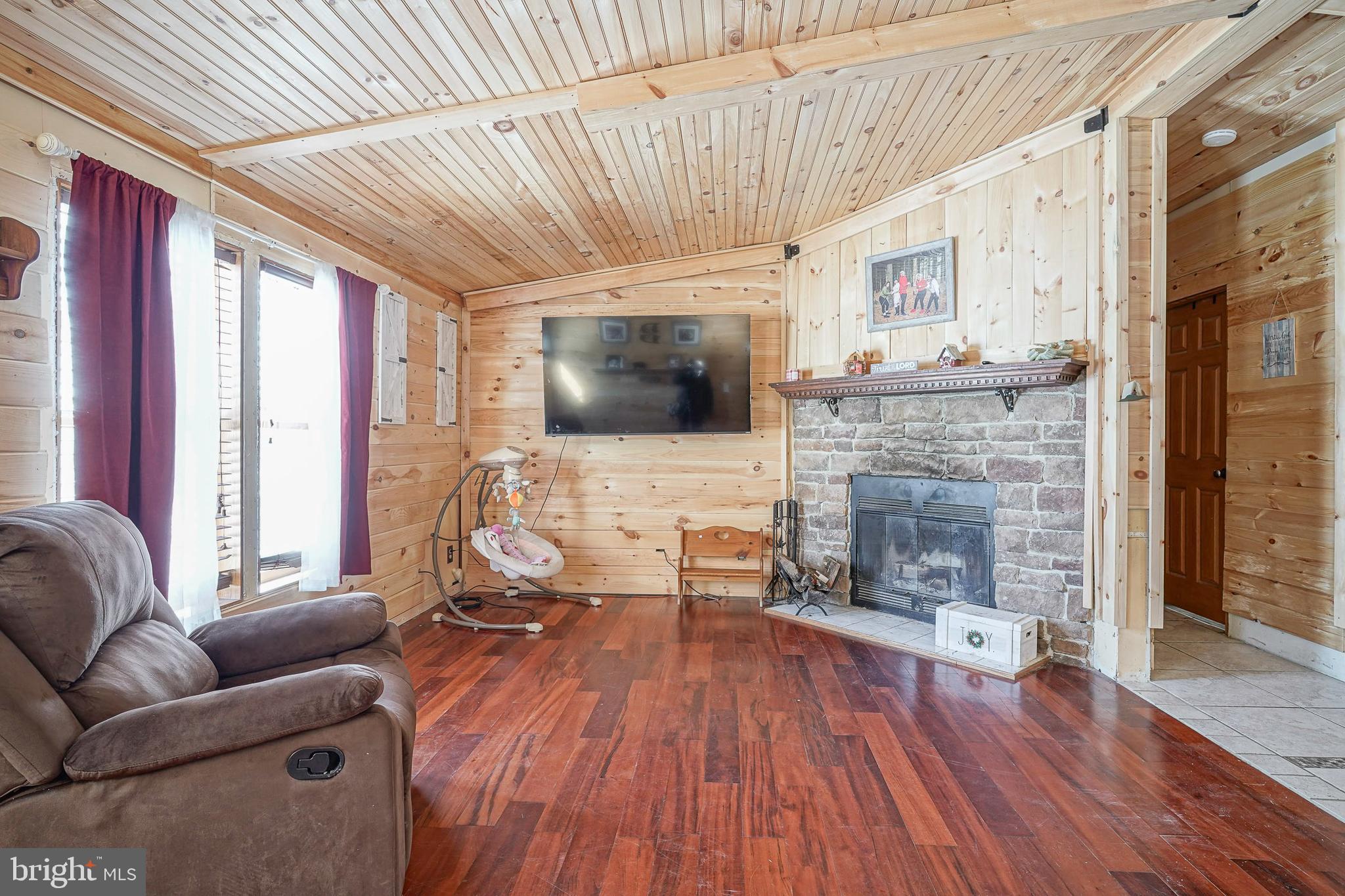 32 BARRETTS RUN ROAD