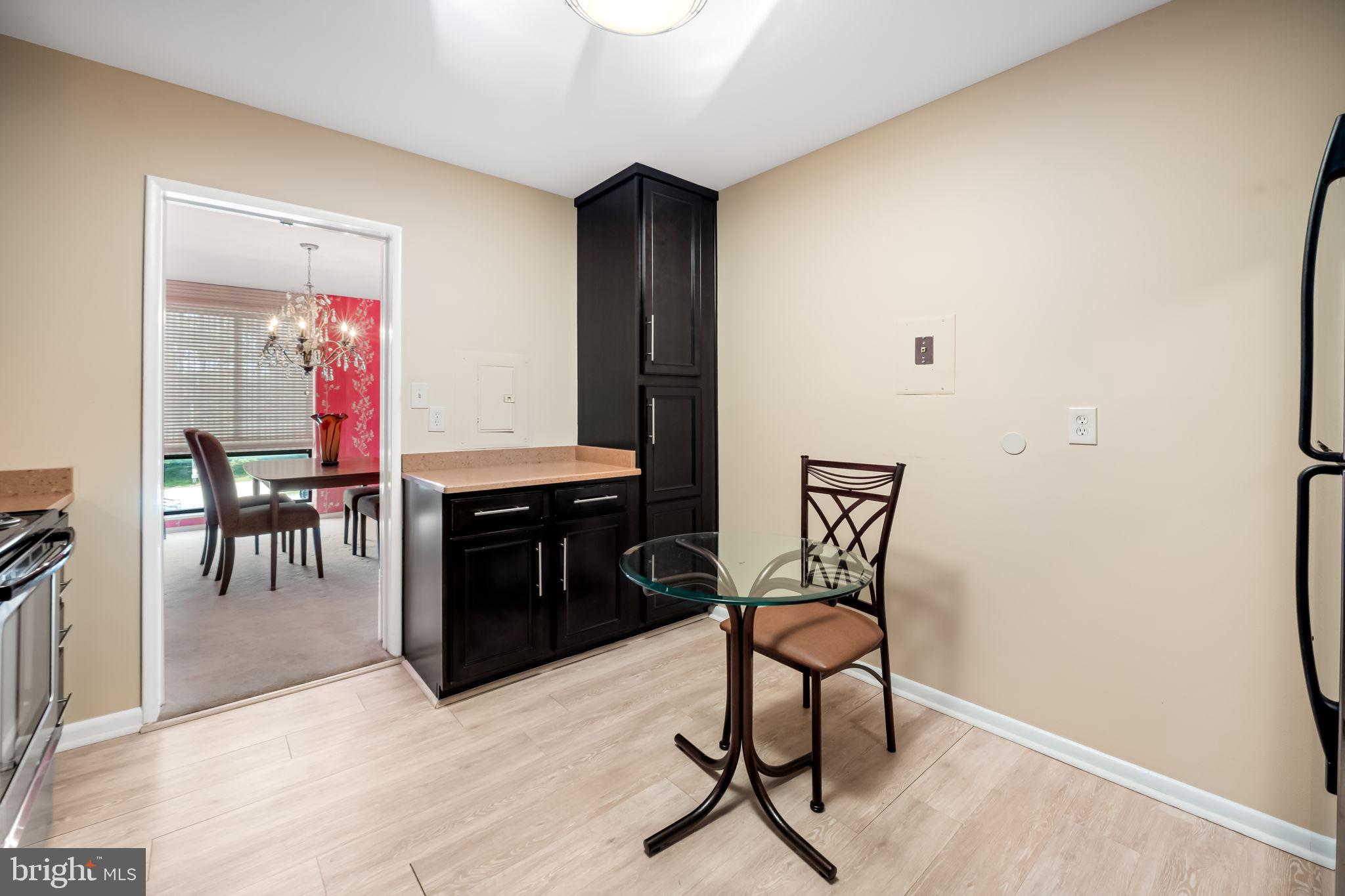 7 SLADE AVENUE 414
