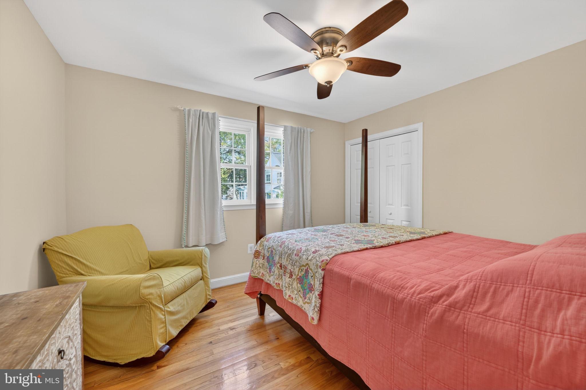 POINT FIELD LANDING - Residential