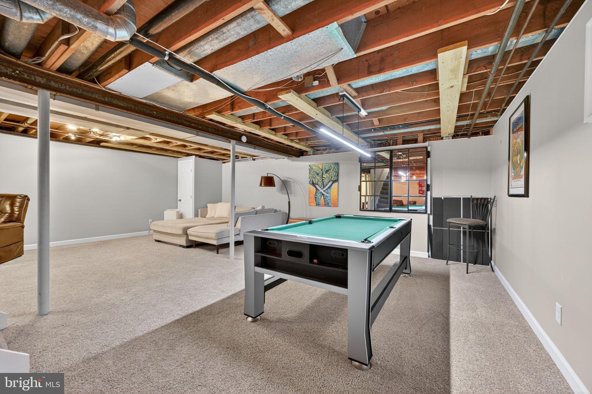 POINT FIELD LANDING - Residential