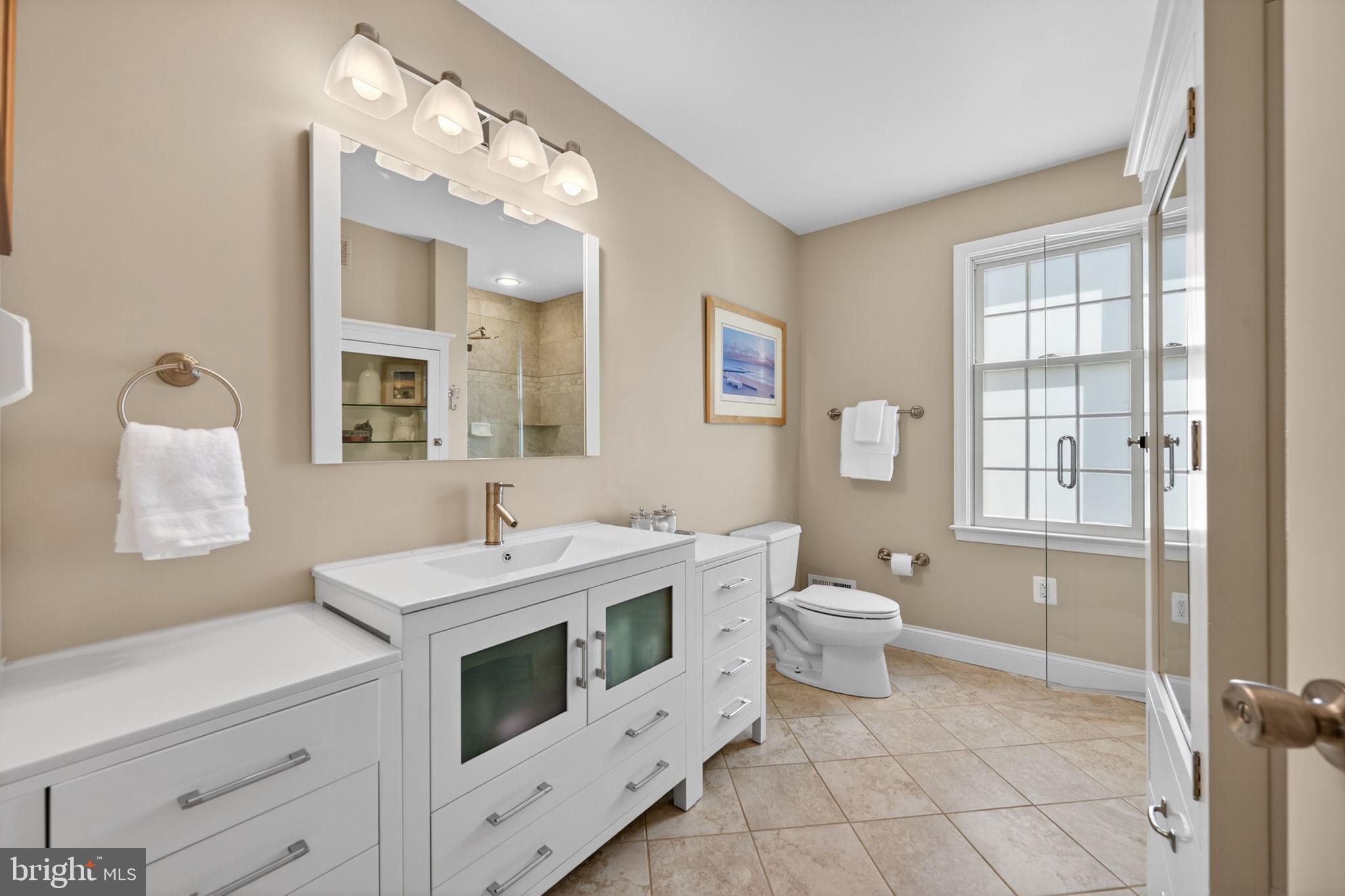 POINT FIELD LANDING - Residential