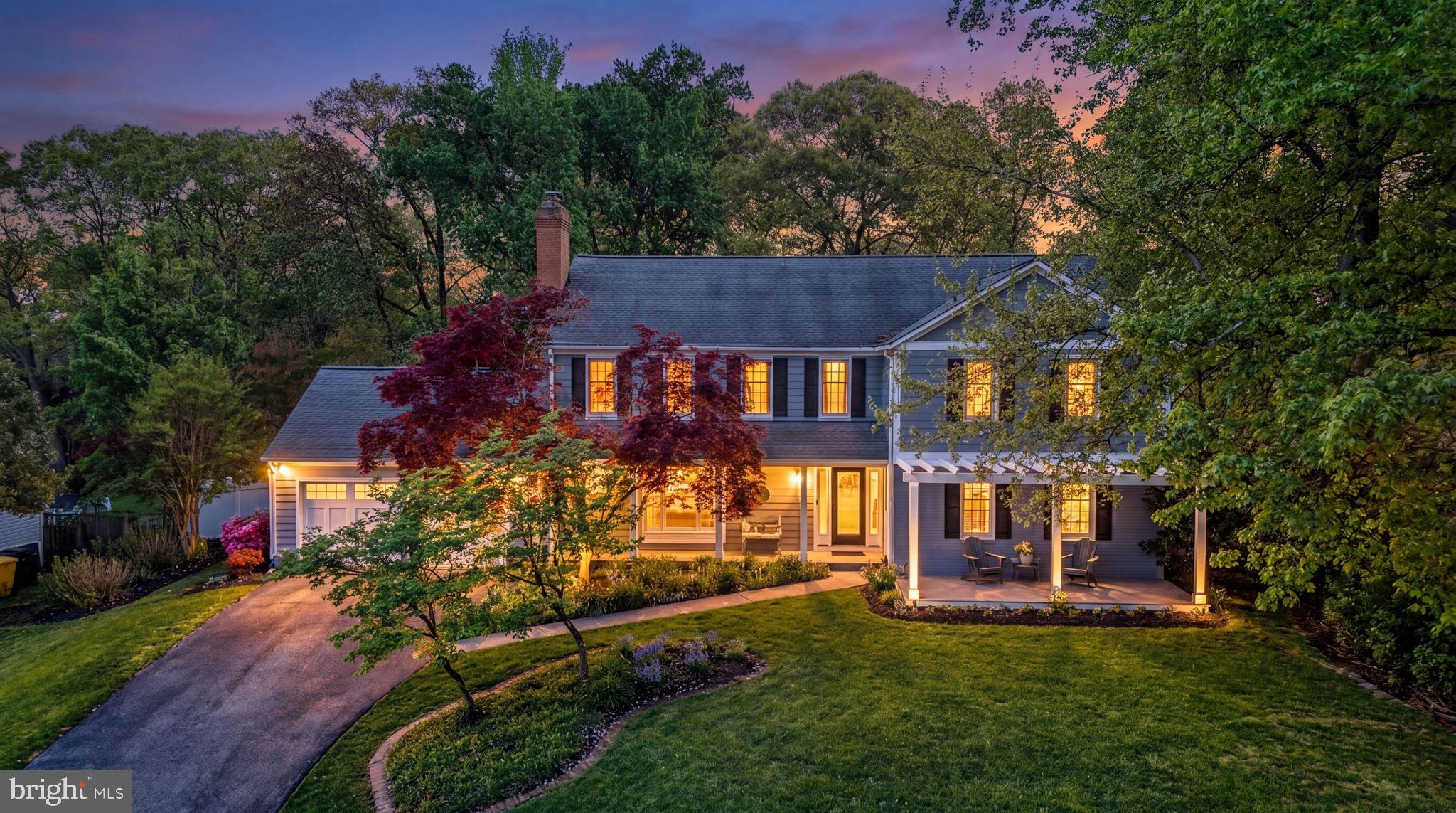 POINT FIELD LANDING - Residential