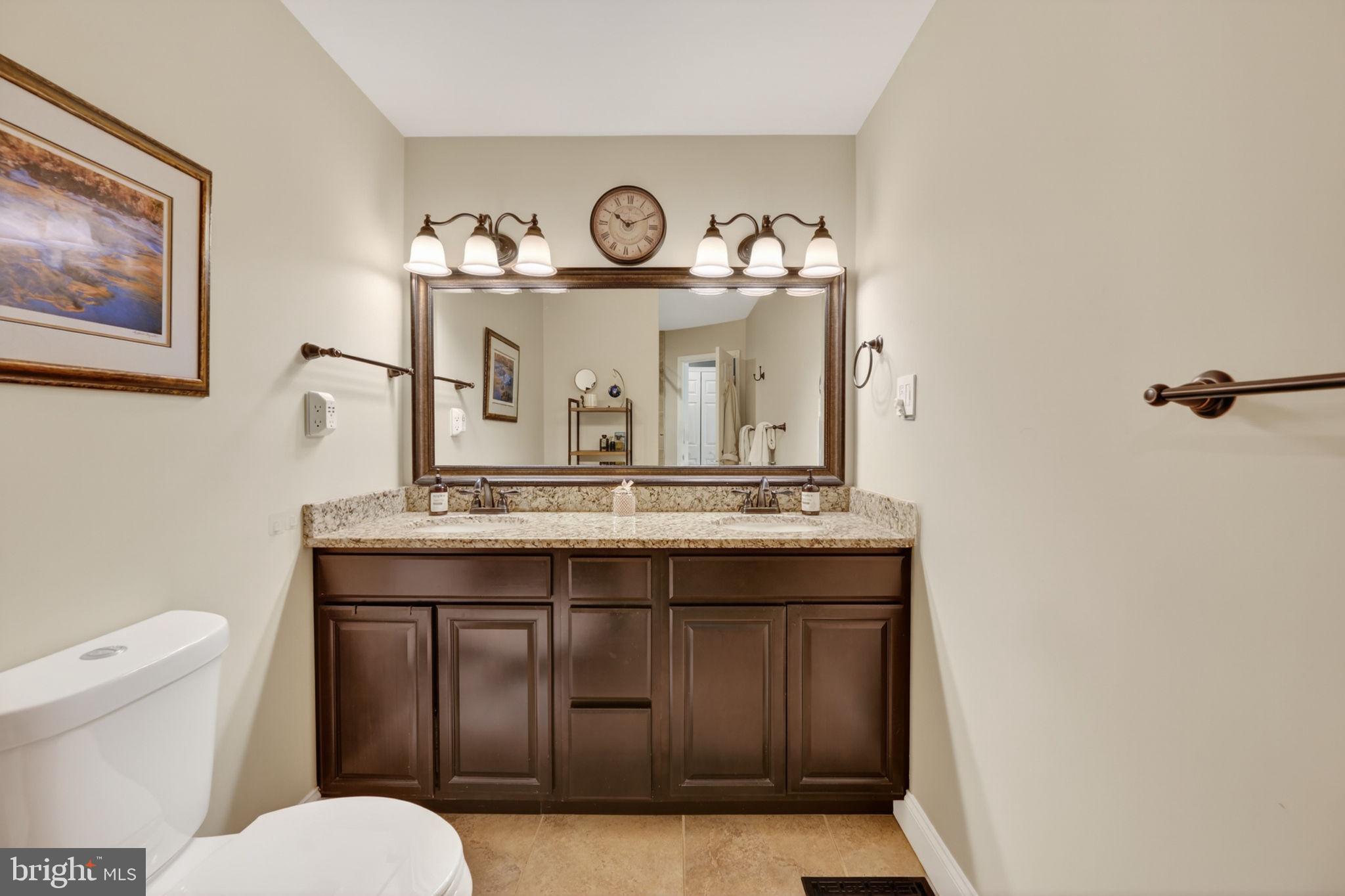 POINT FIELD LANDING - Residential