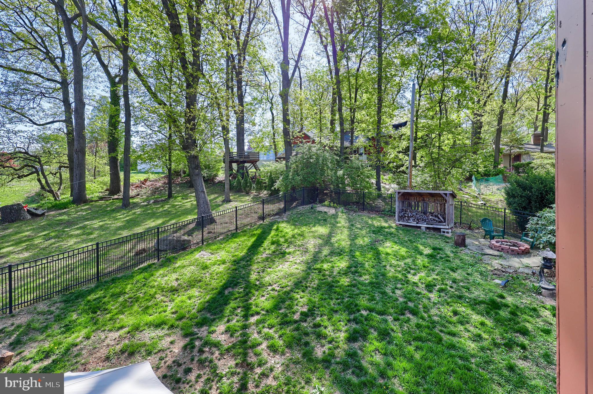 HILLCREST - Residential