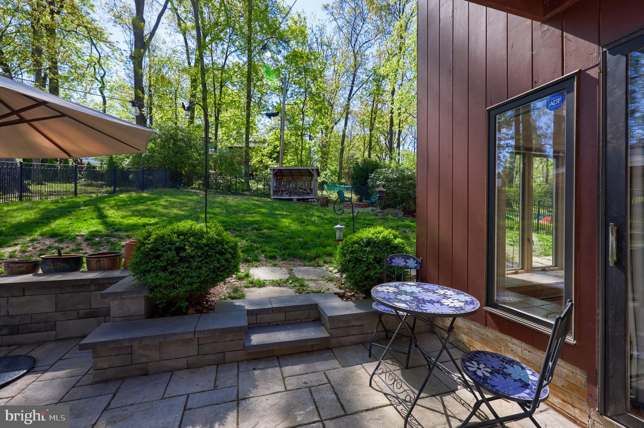 HILLCREST - Residential