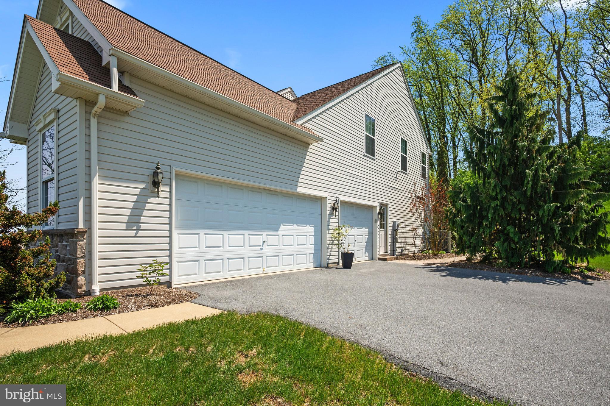 WHEATFIELD RUN - Residential