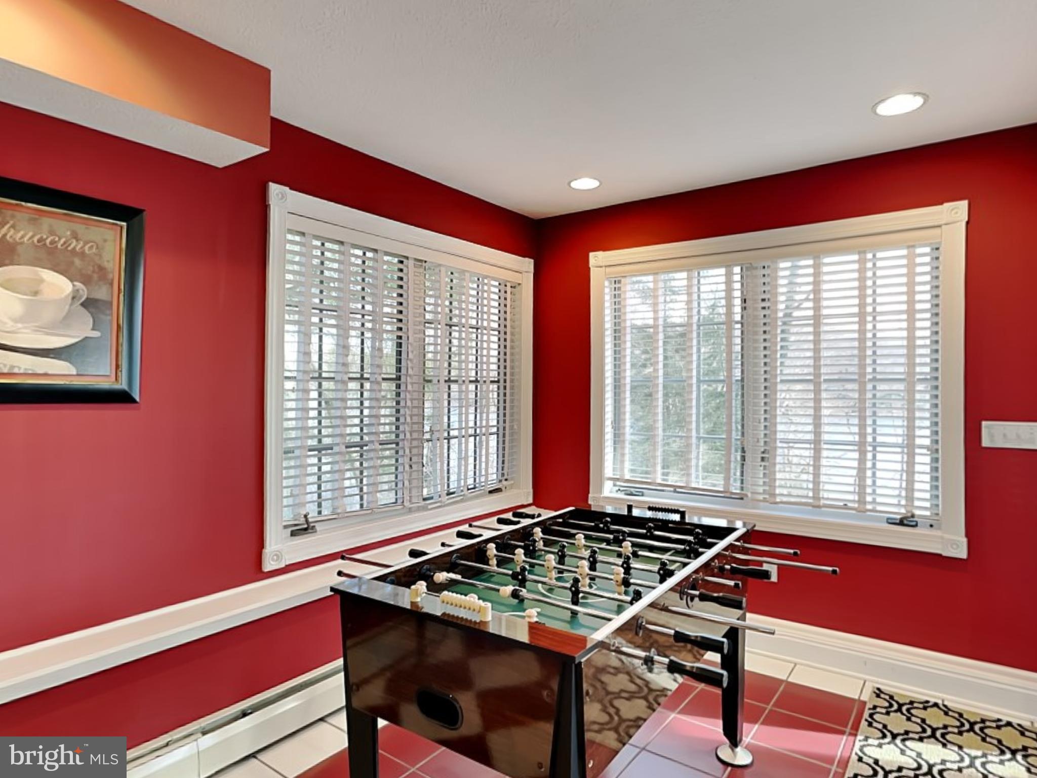 SHINGLE CAMP TERRACE - Residential