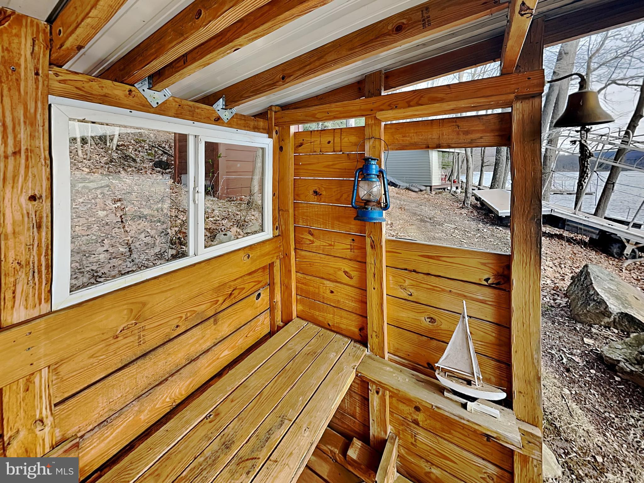 SHINGLE CAMP TERRACE - Residential