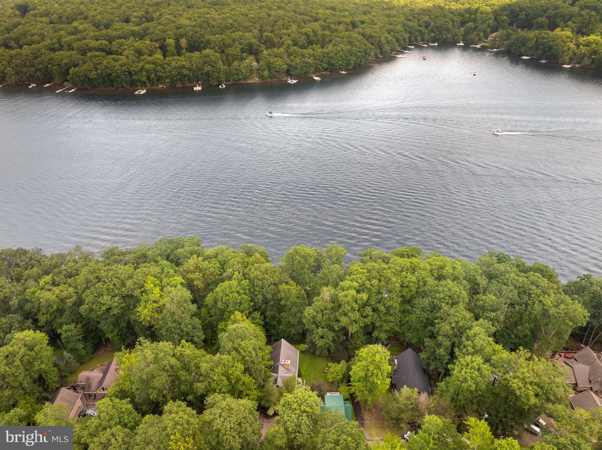SHINGLE CAMP TERRACE - Residential