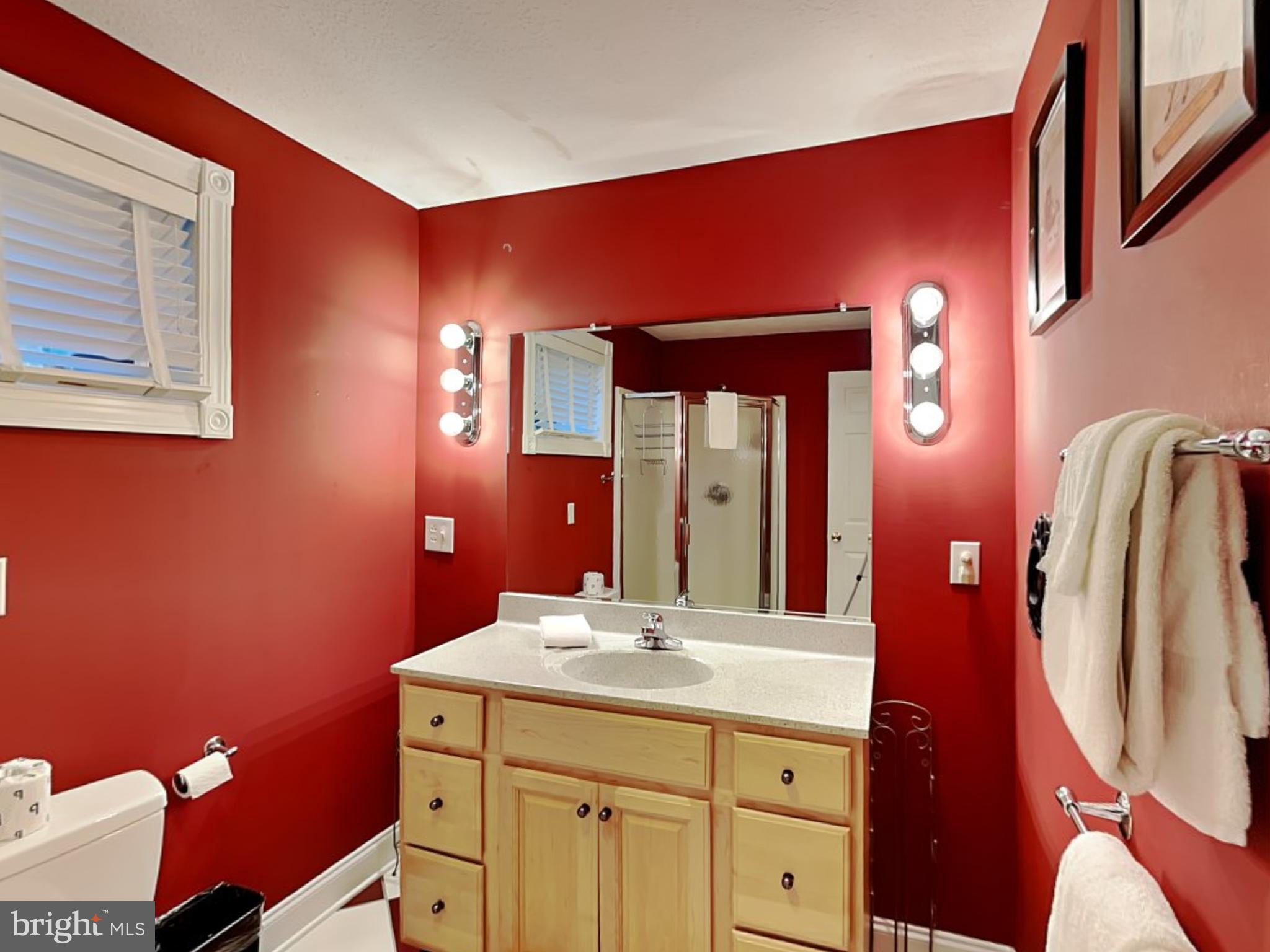 SHINGLE CAMP TERRACE - Residential