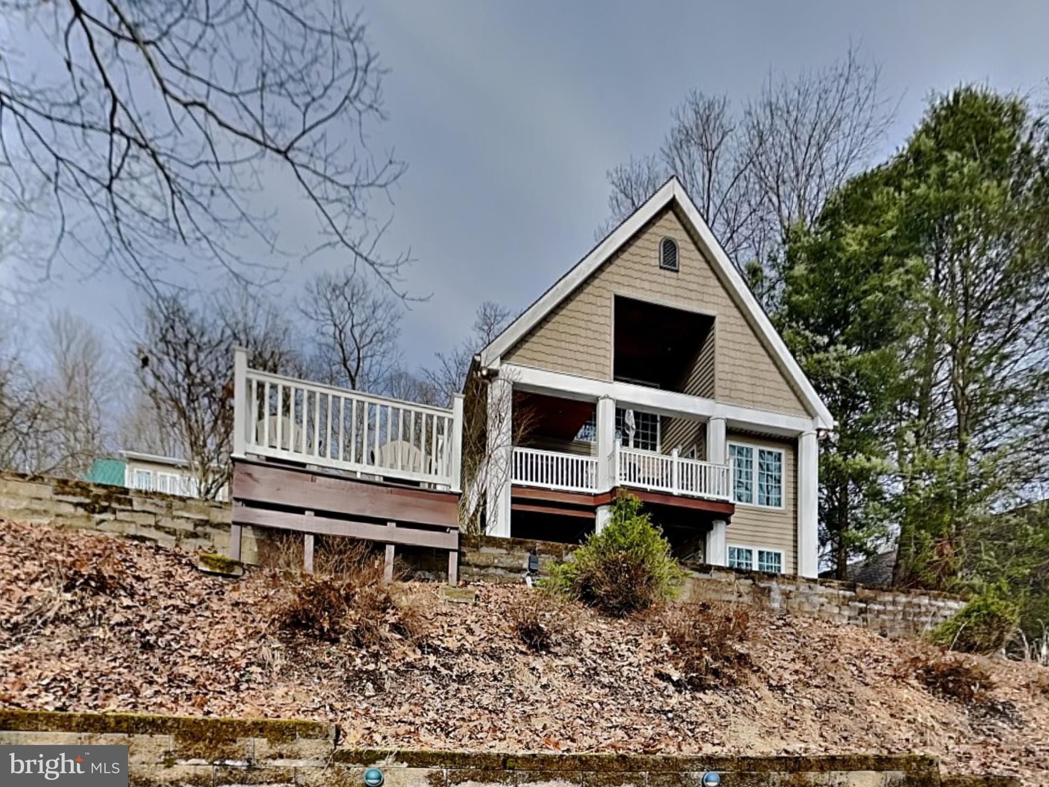 SHINGLE CAMP TERRACE - Residential