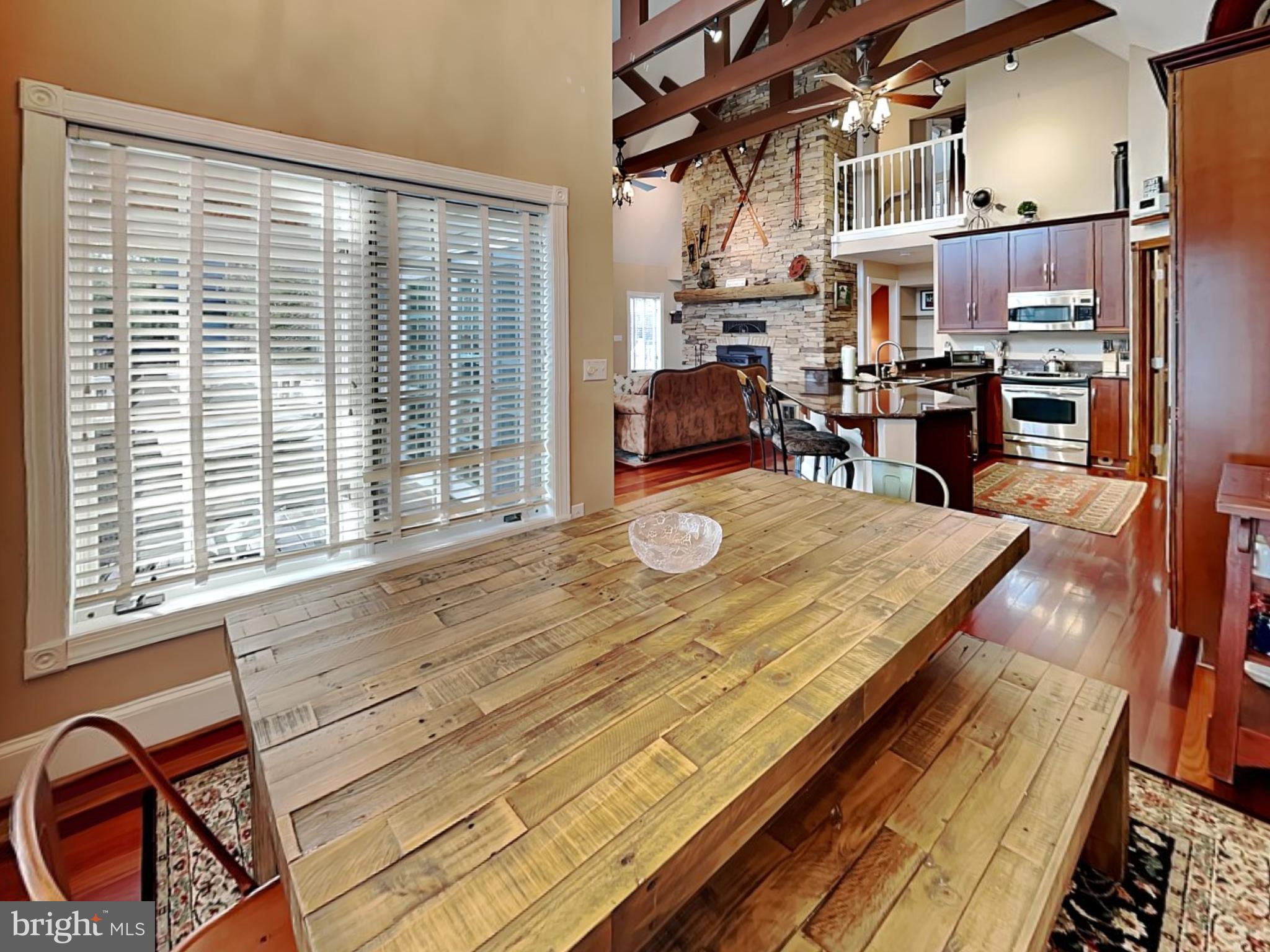 SHINGLE CAMP TERRACE - Residential