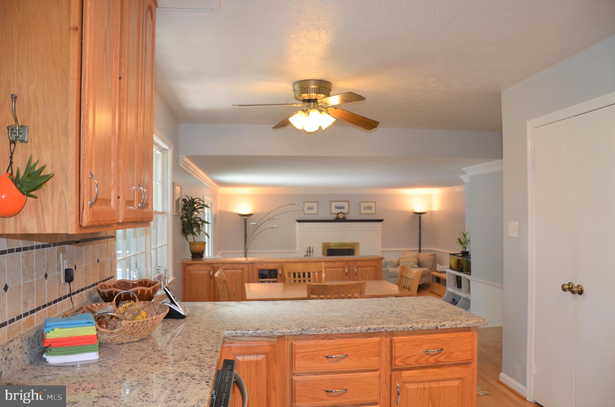 BURKE LAKE CLUSTER - Residential