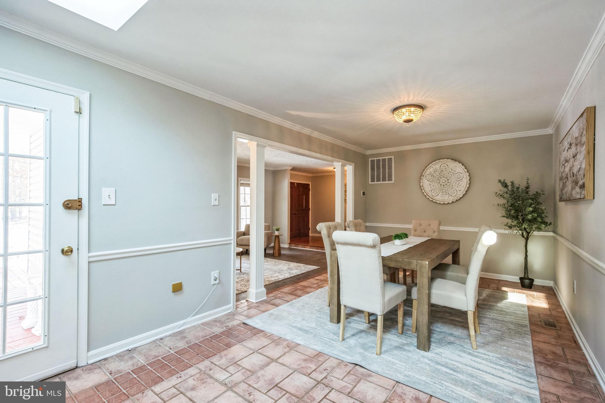 CAMELOT - Residential