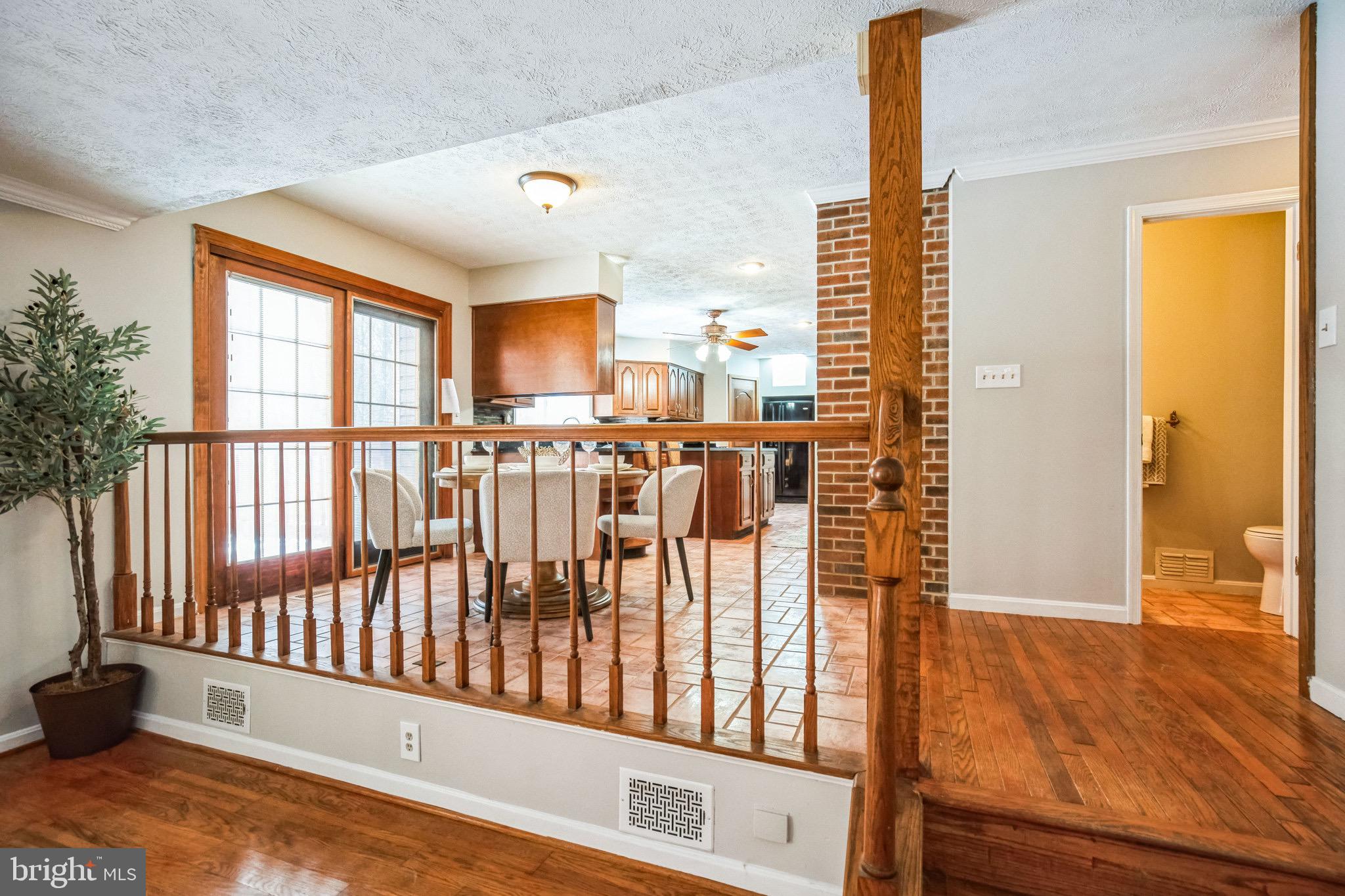 CAMELOT - Residential