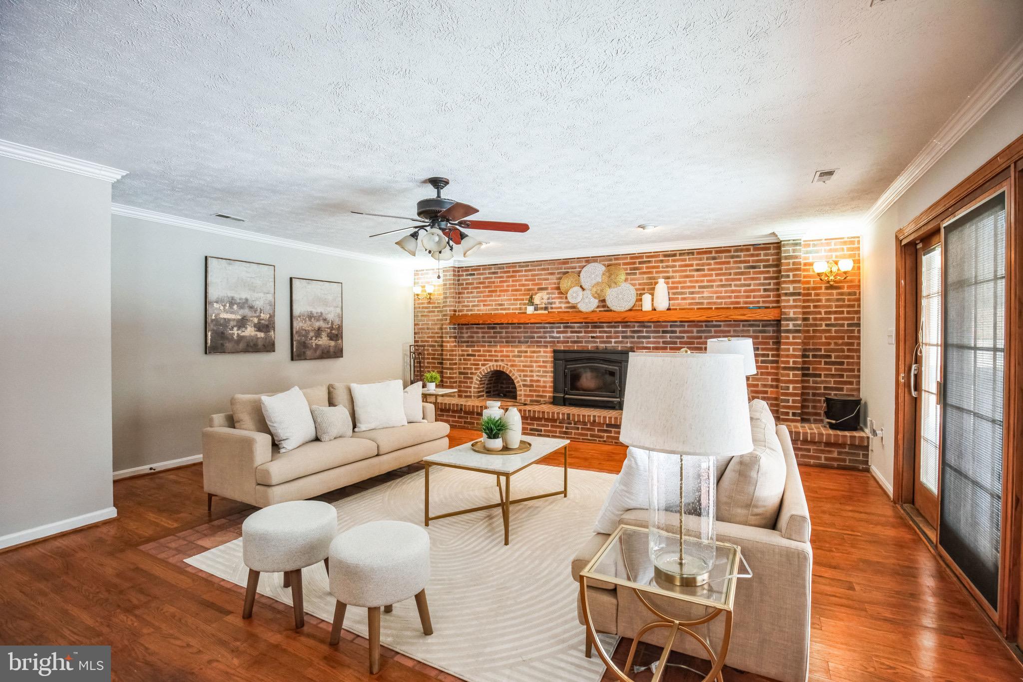 CAMELOT - Residential