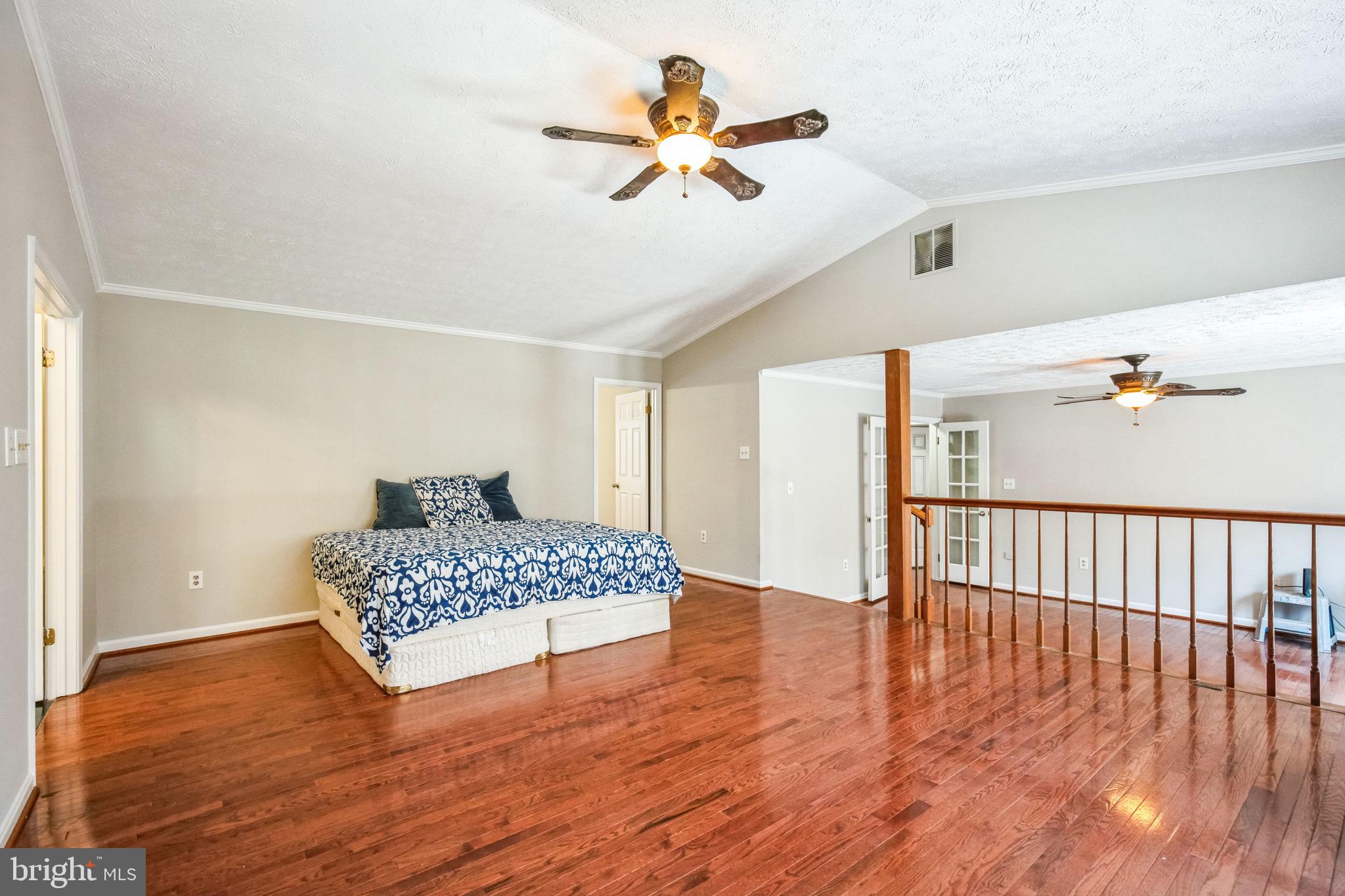 CAMELOT - Residential