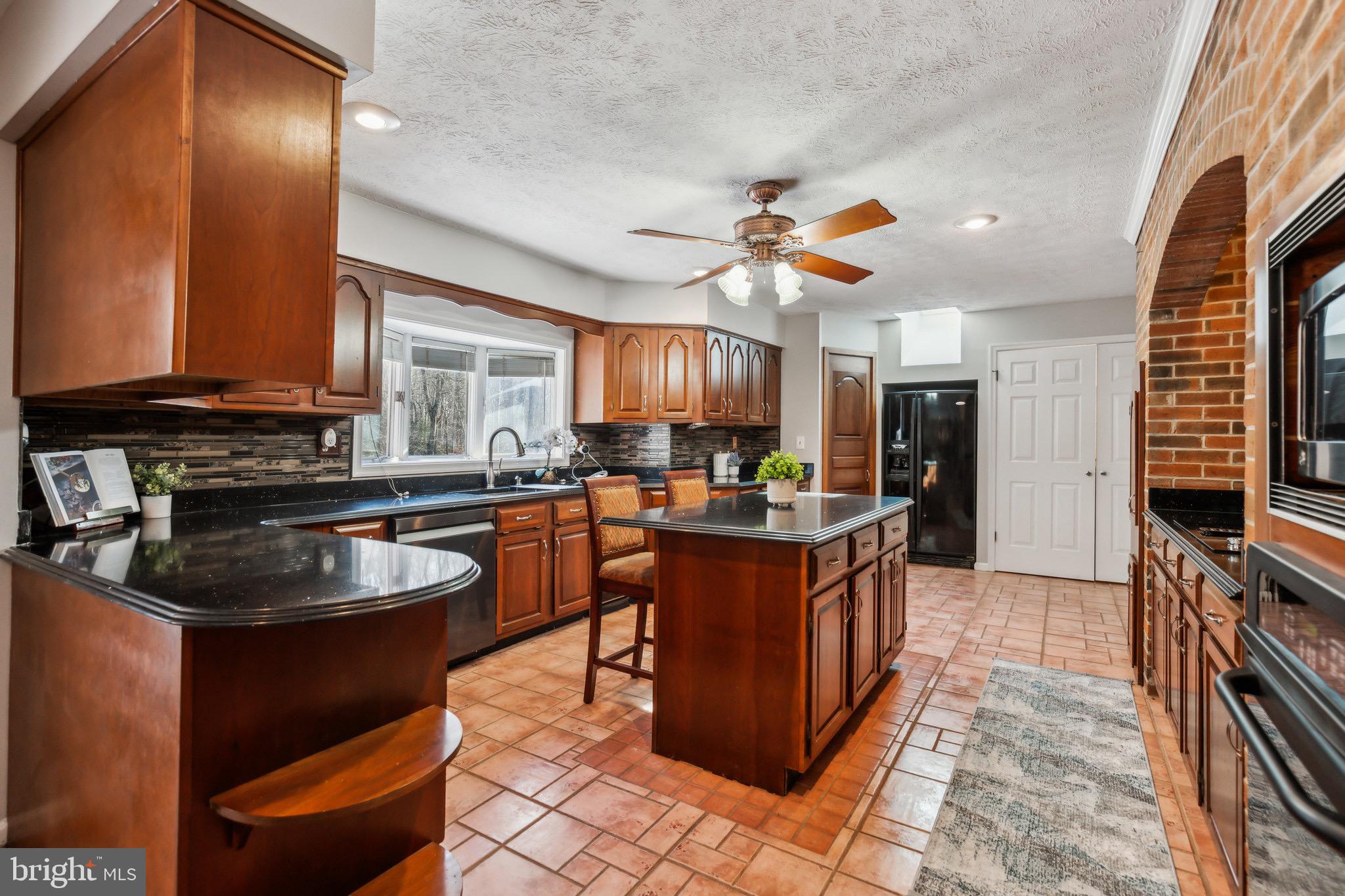 CAMELOT - Residential