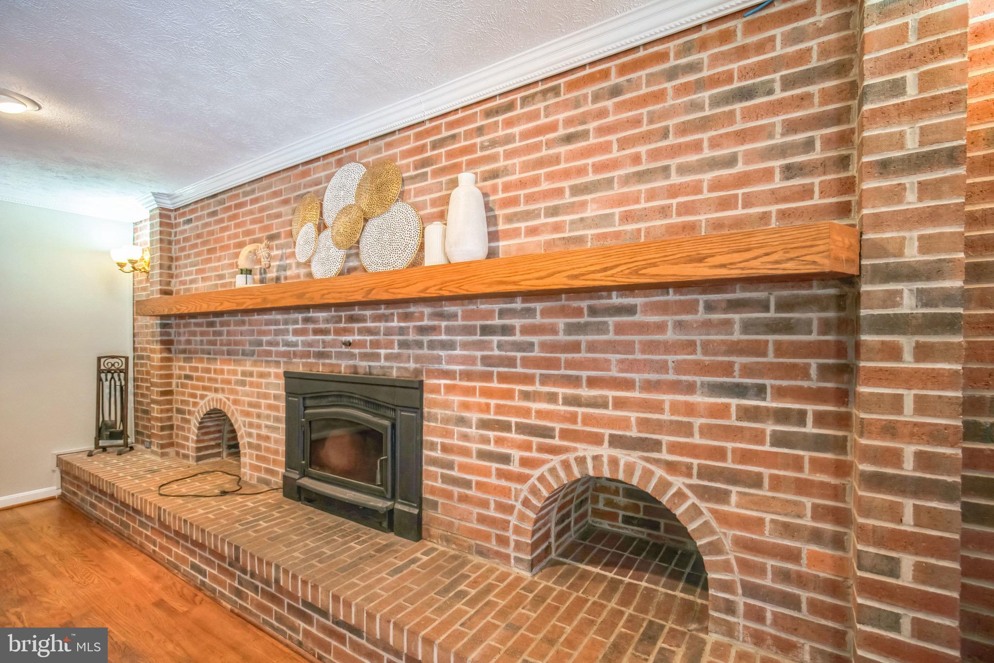 CAMELOT - Residential