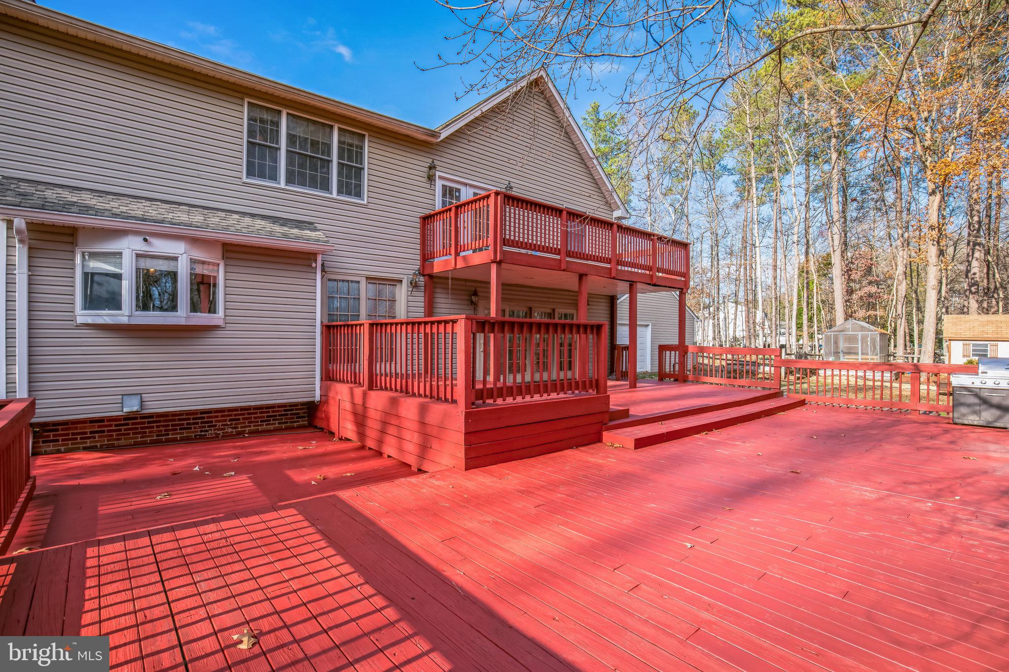 CAMELOT - Residential