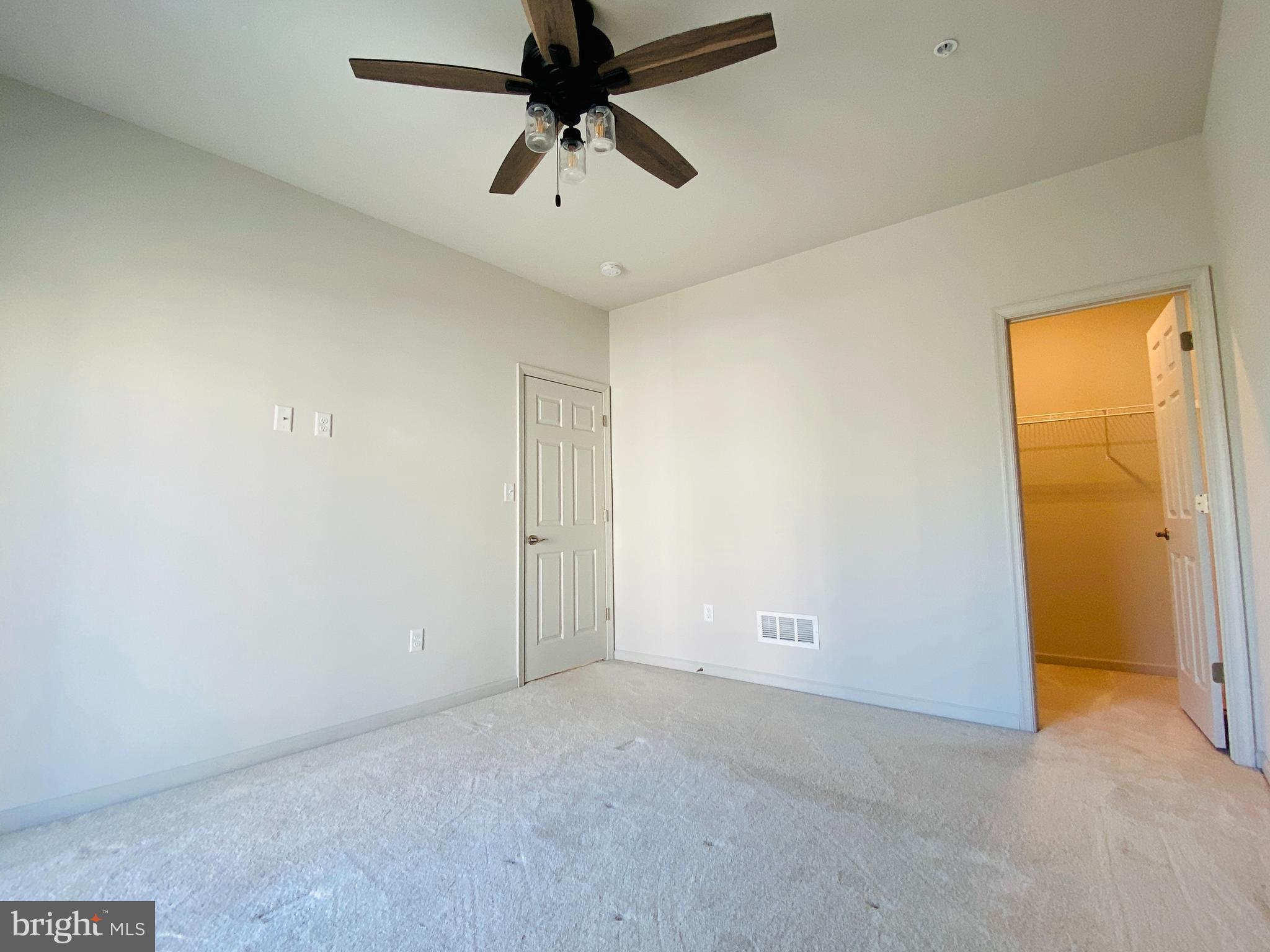 NORTHGATE - Residential Lease