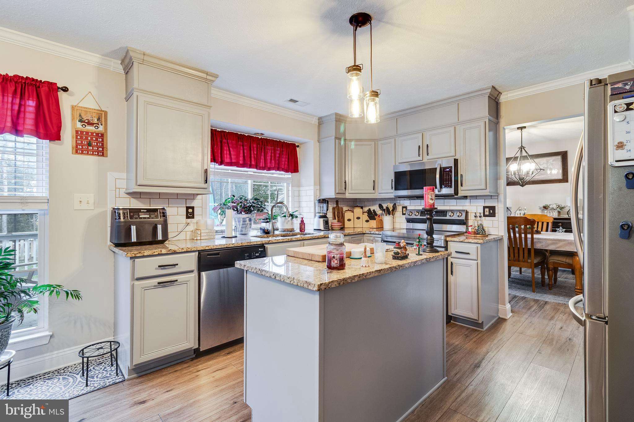 BAY RIDGE ESTATES - Residential