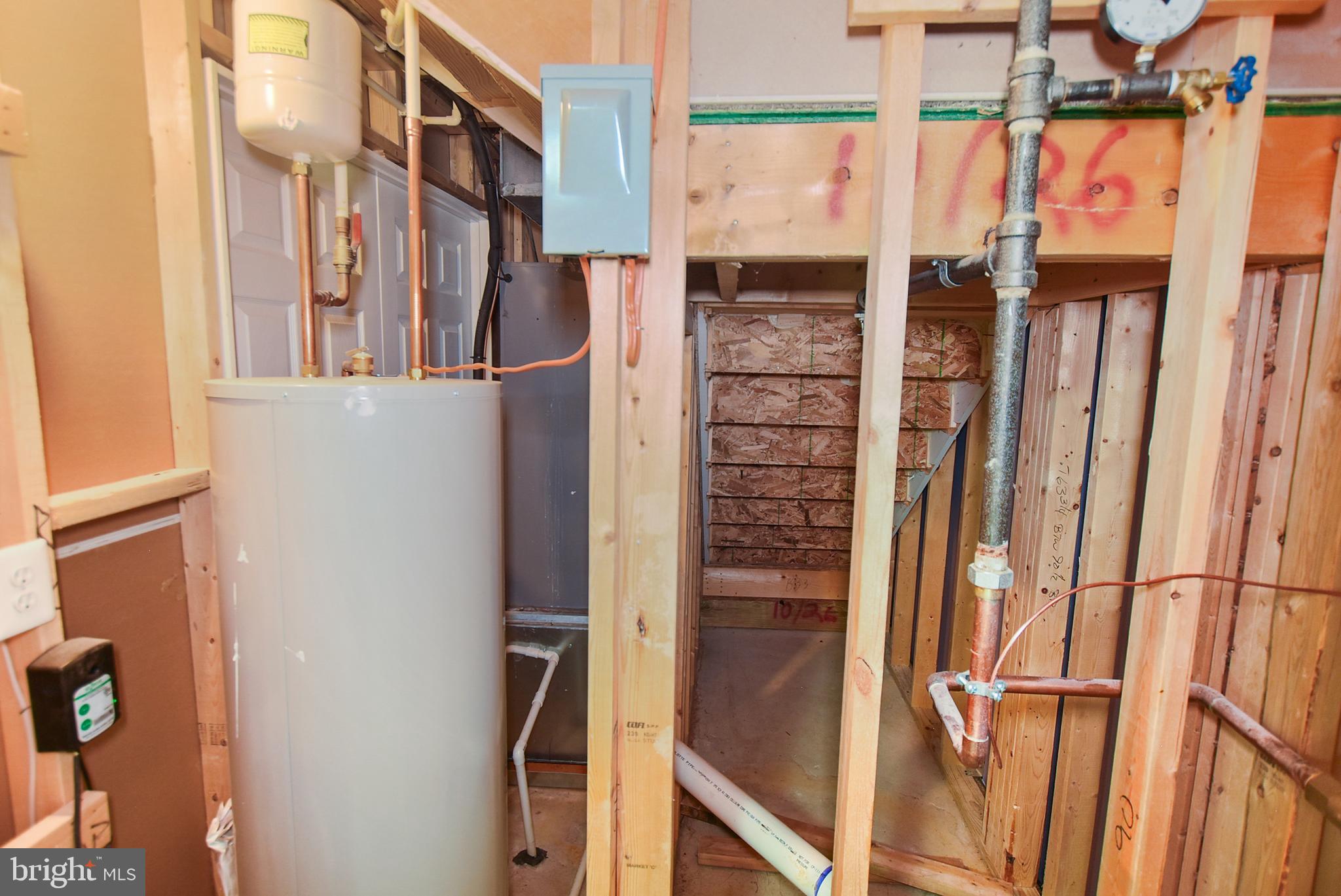 RICHFIELD STATION VILLAGE - Residential