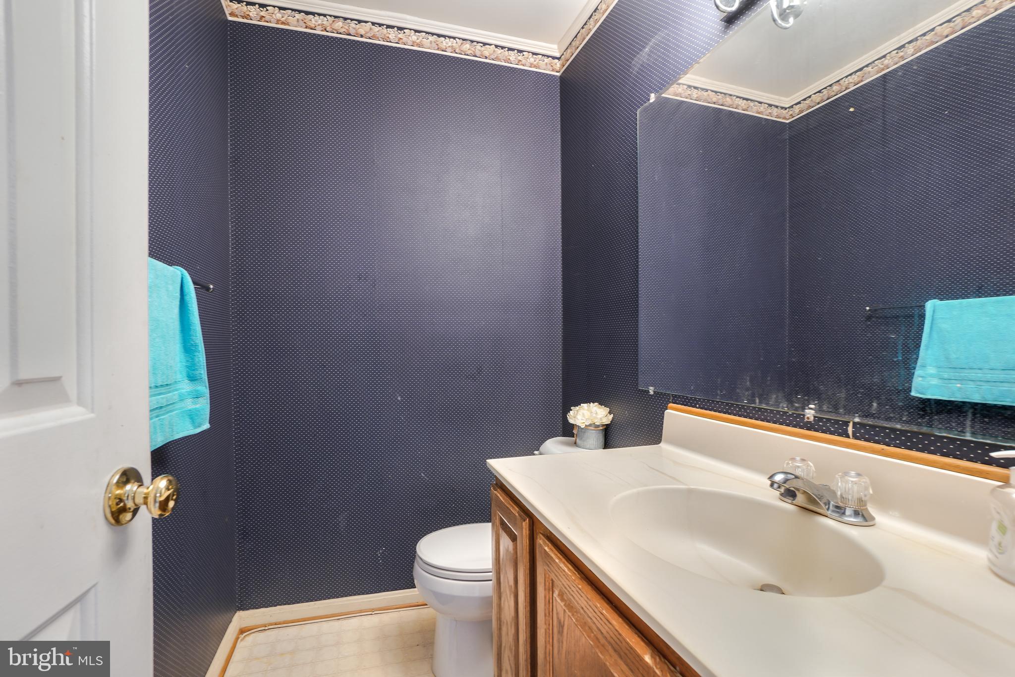 DUMONT OAKS - Residential