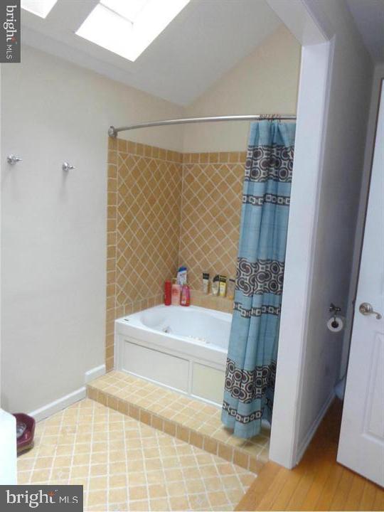 FAIR WOODS - Residential Lease