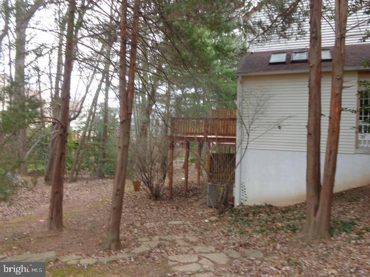 FAIR WOODS - Residential Lease