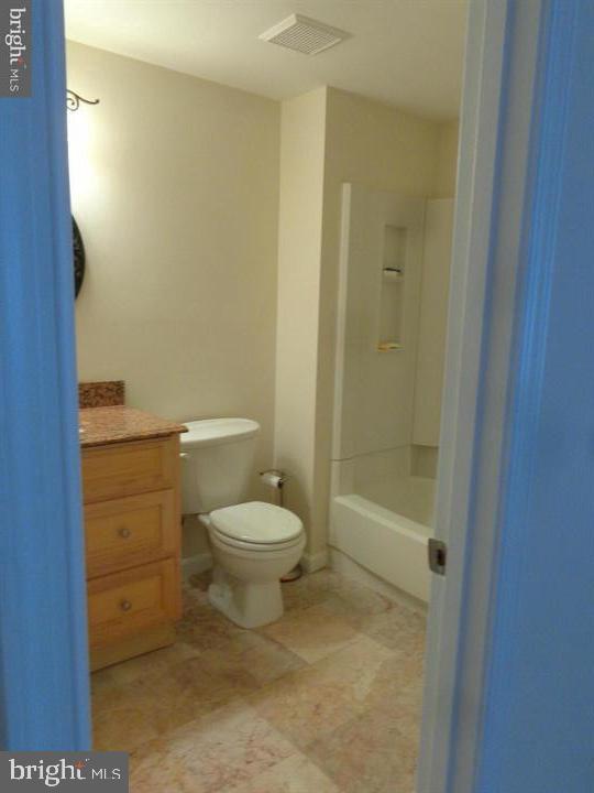 FAIR WOODS - Residential Lease