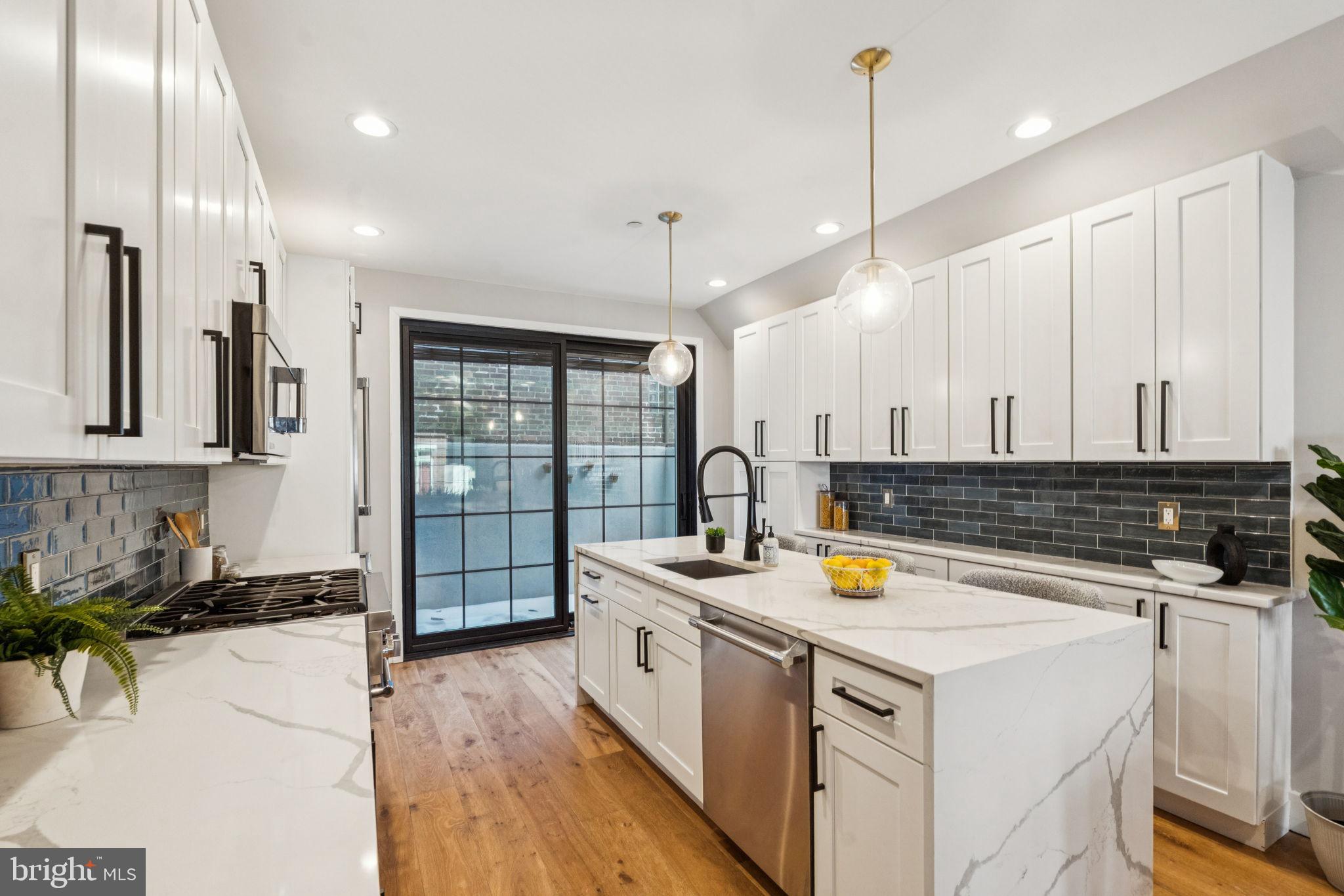 FITLER SQUARE - Residential