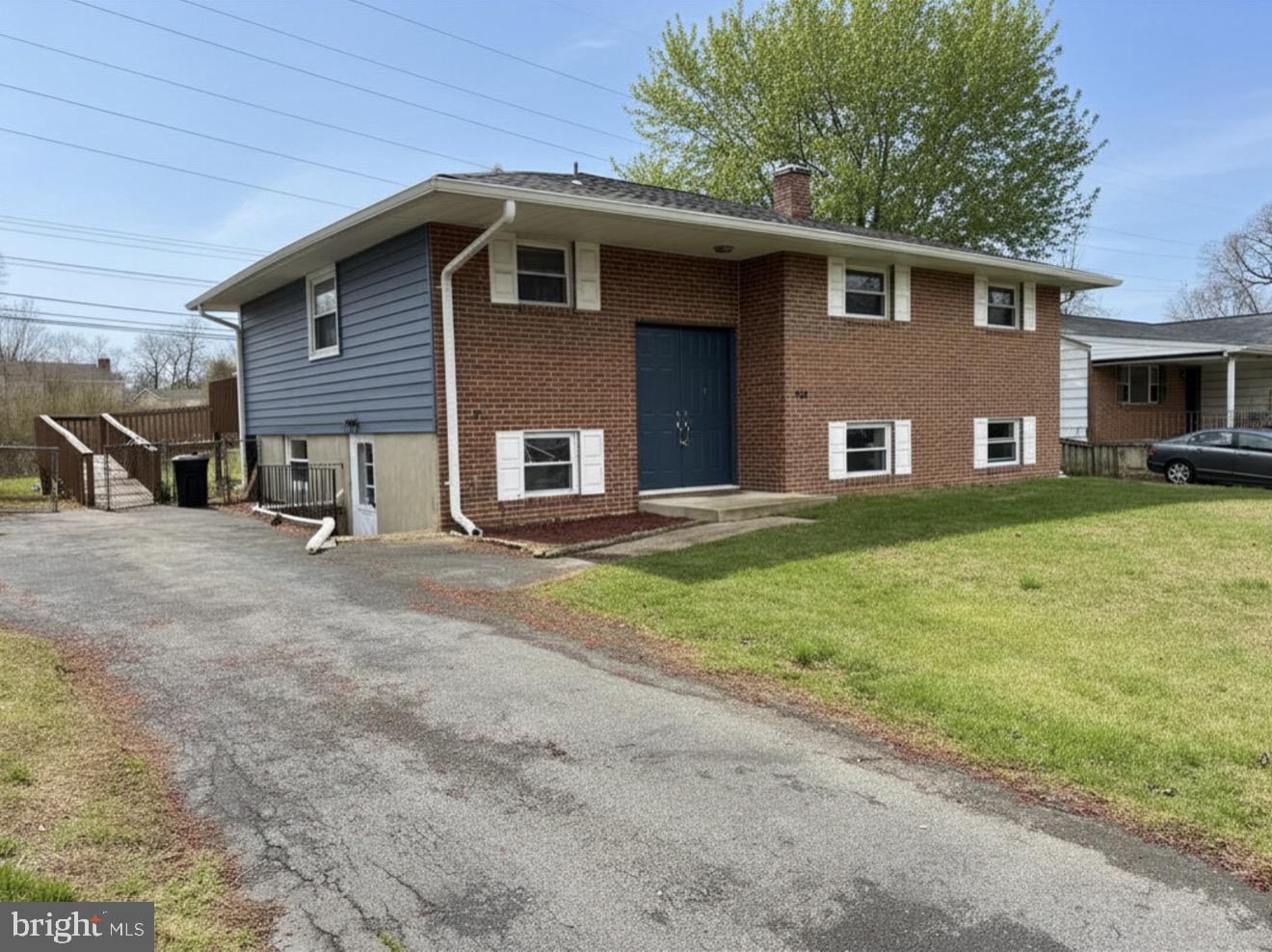 303 MACKINTOSH DRIVE