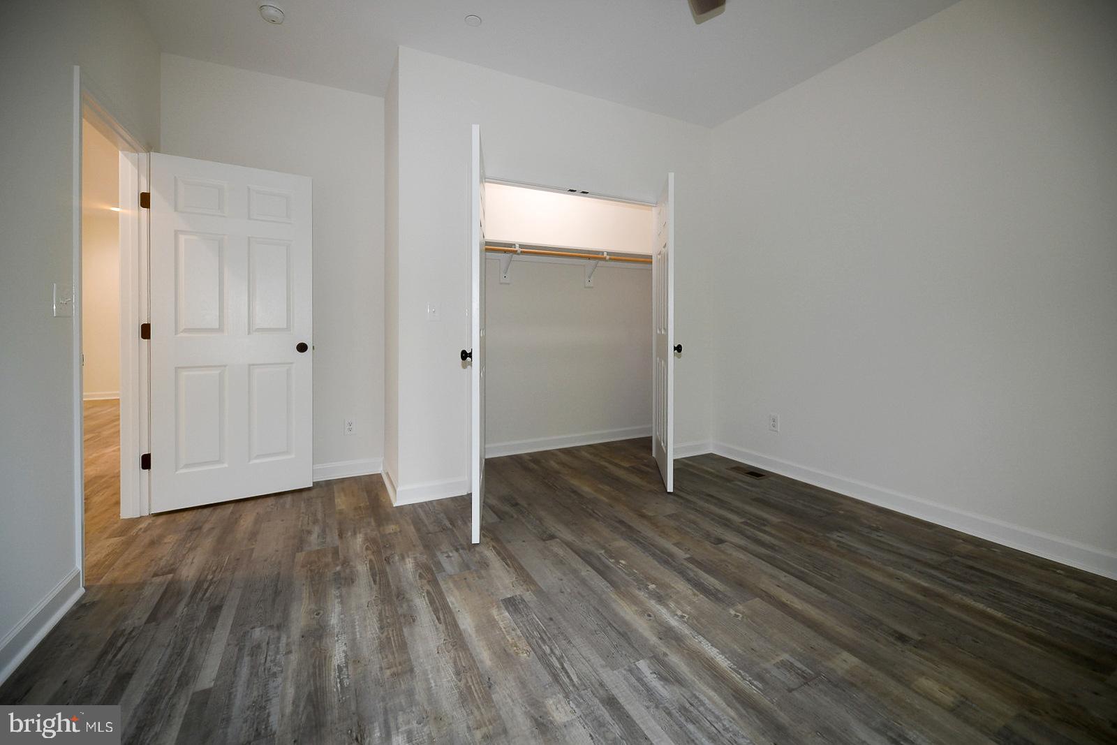 HIDDEN MEADOWS - Residential