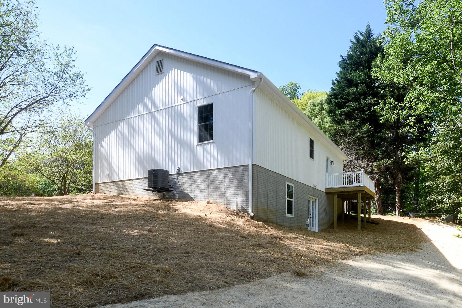 HIDDEN MEADOWS - Residential