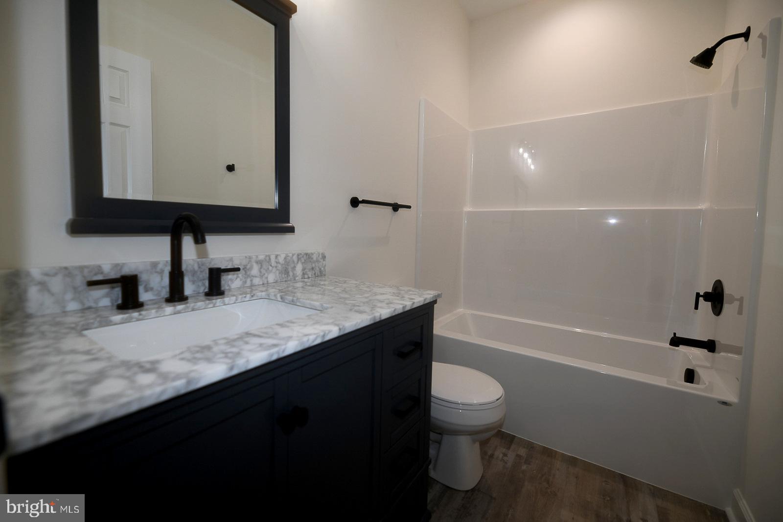 HIDDEN MEADOWS - Residential