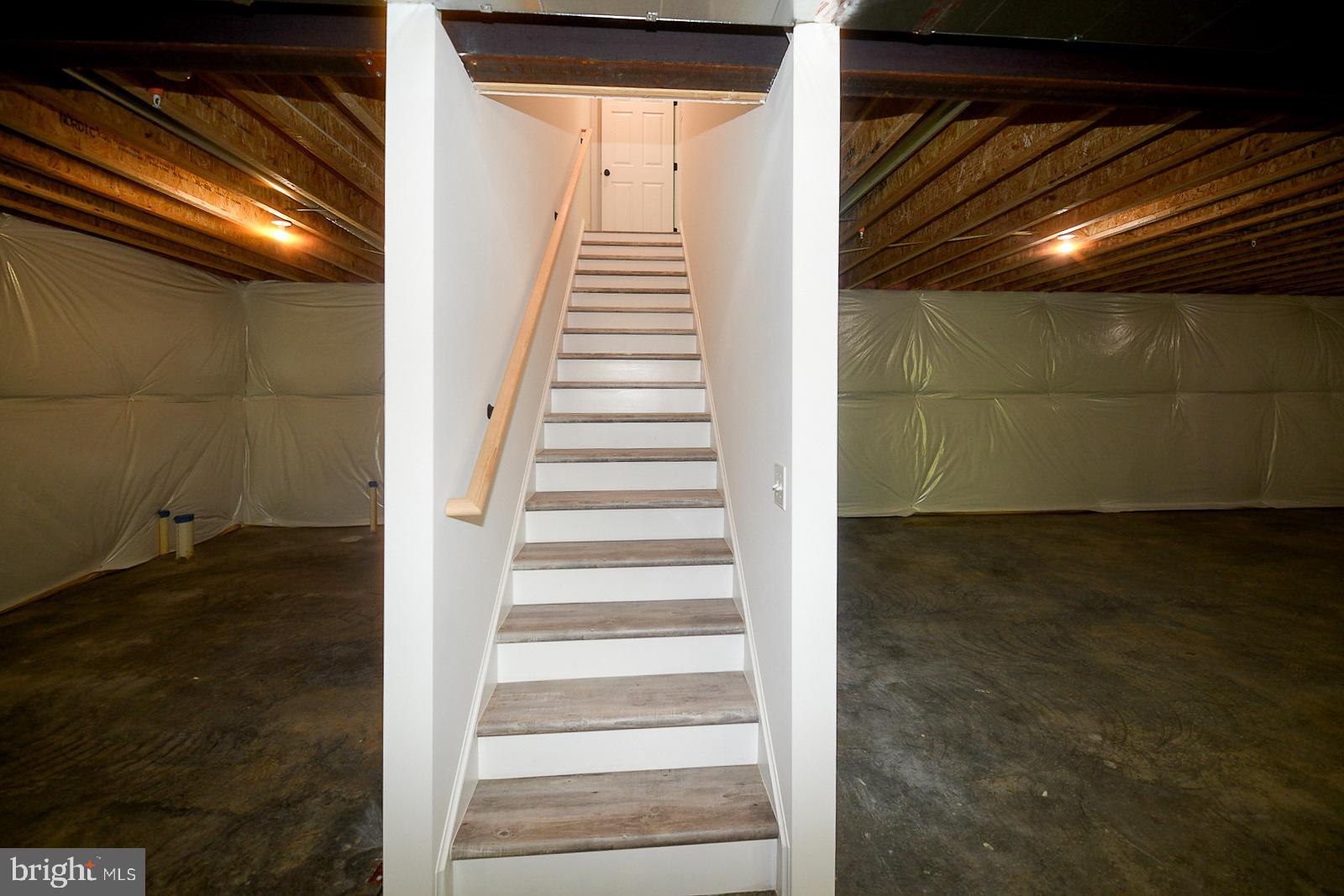 HIDDEN MEADOWS - Residential