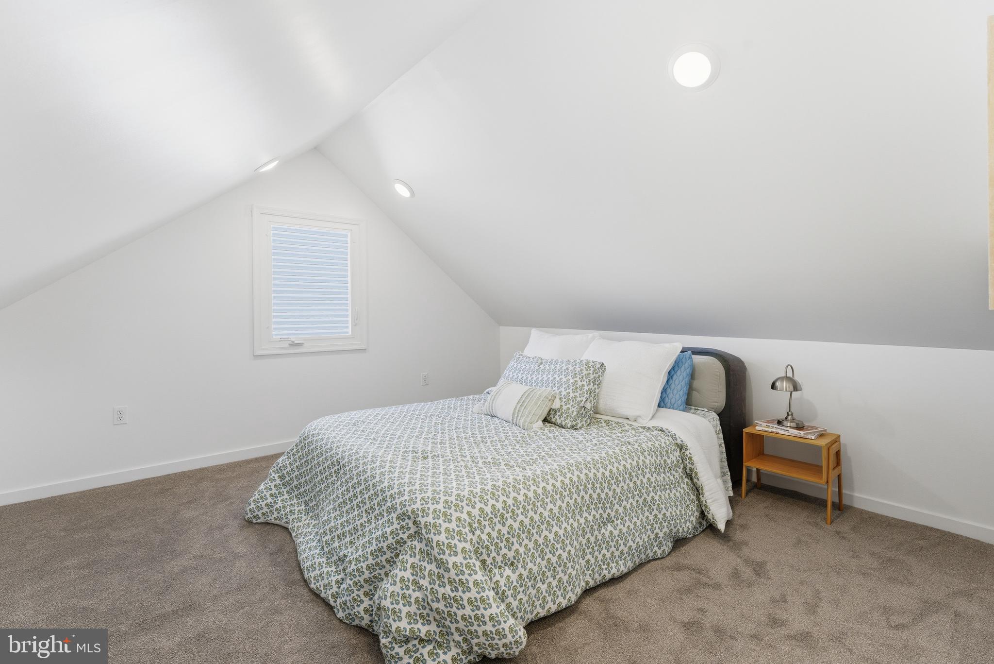 SYLVANIA HEIGHTS - Residential