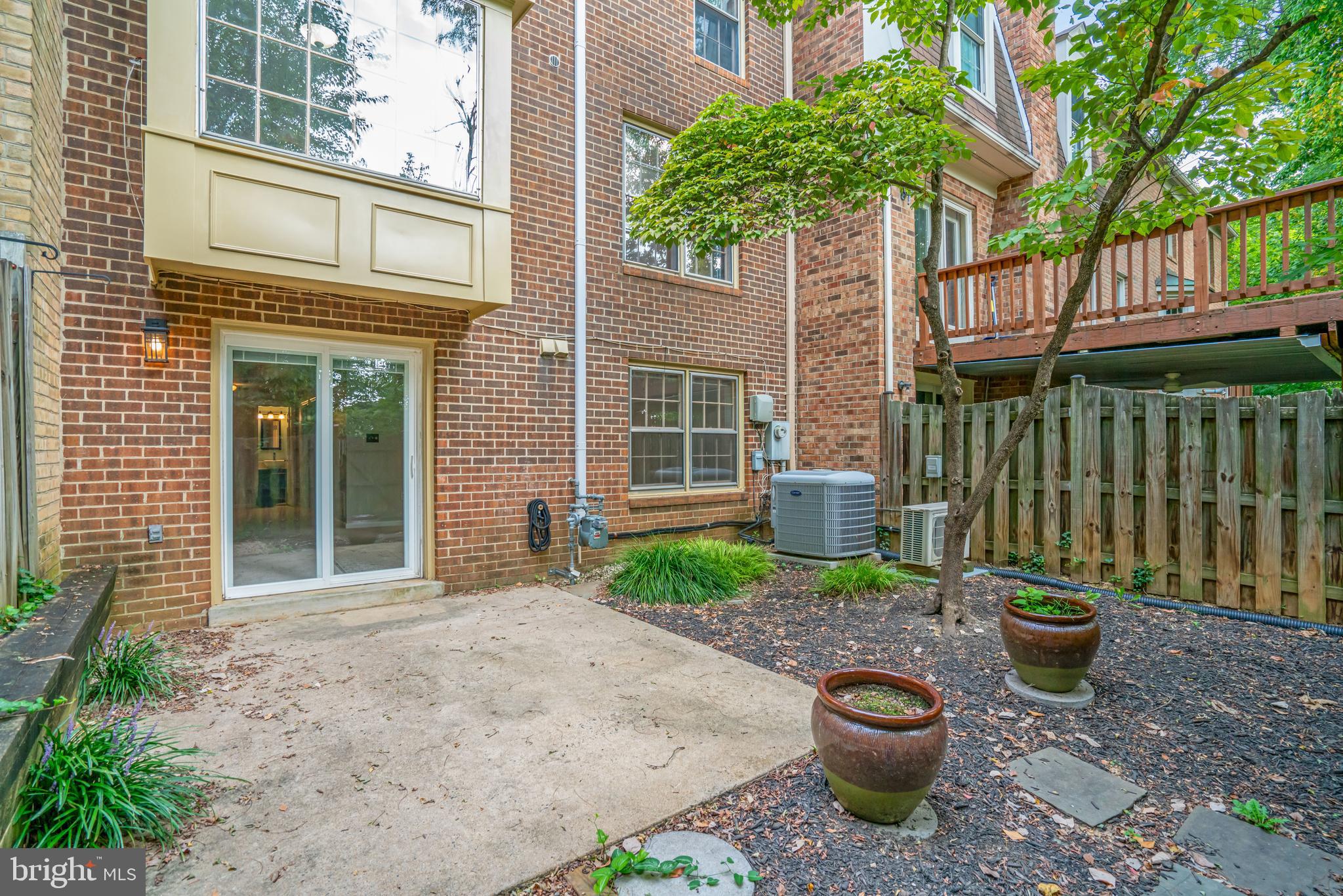 DOMINION - Residential Lease