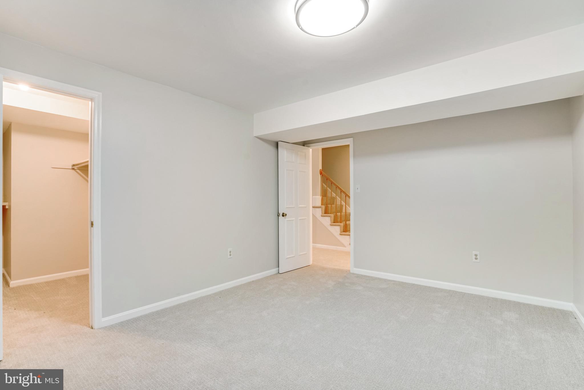 DOMINION - Residential Lease