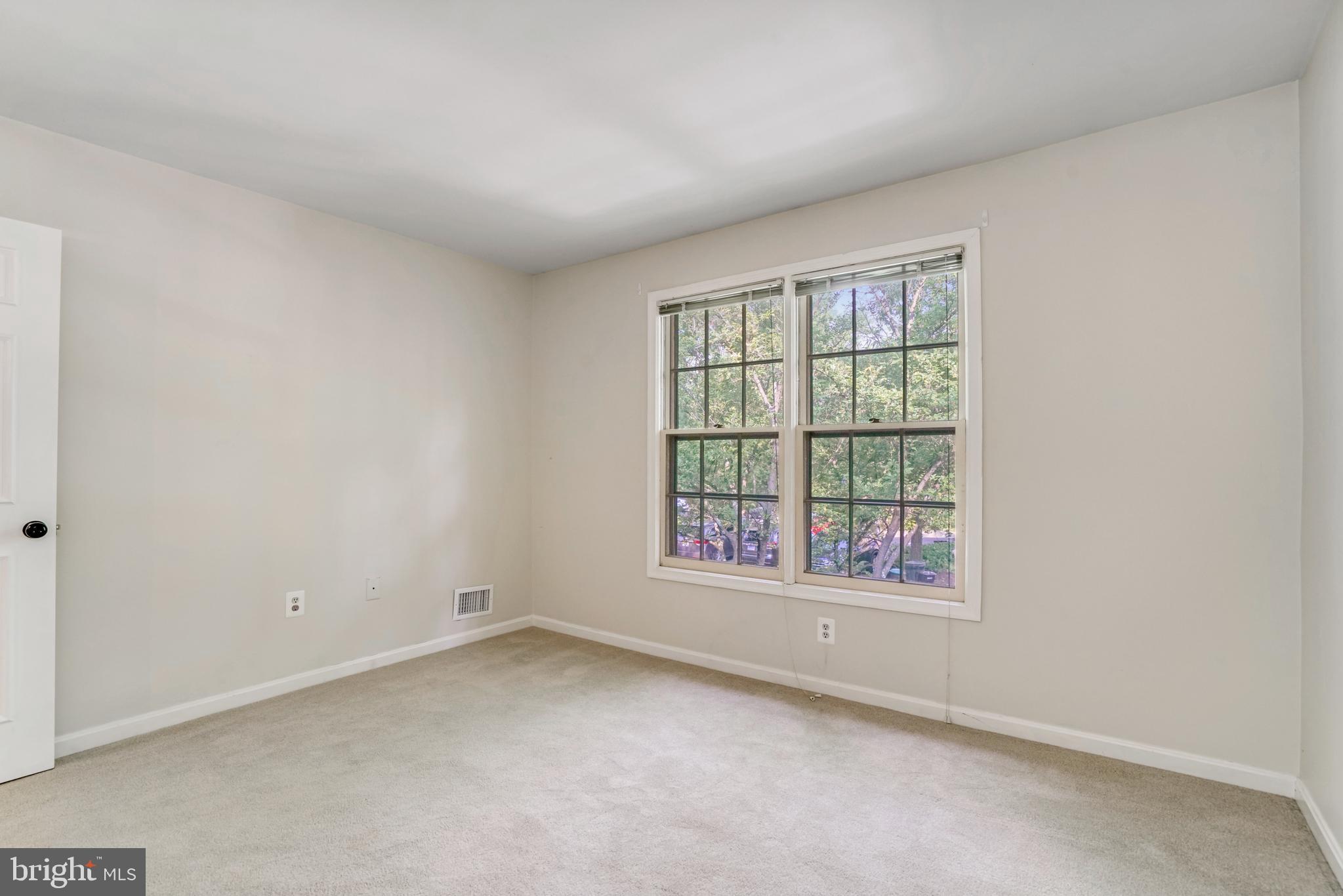 DOMINION - Residential Lease