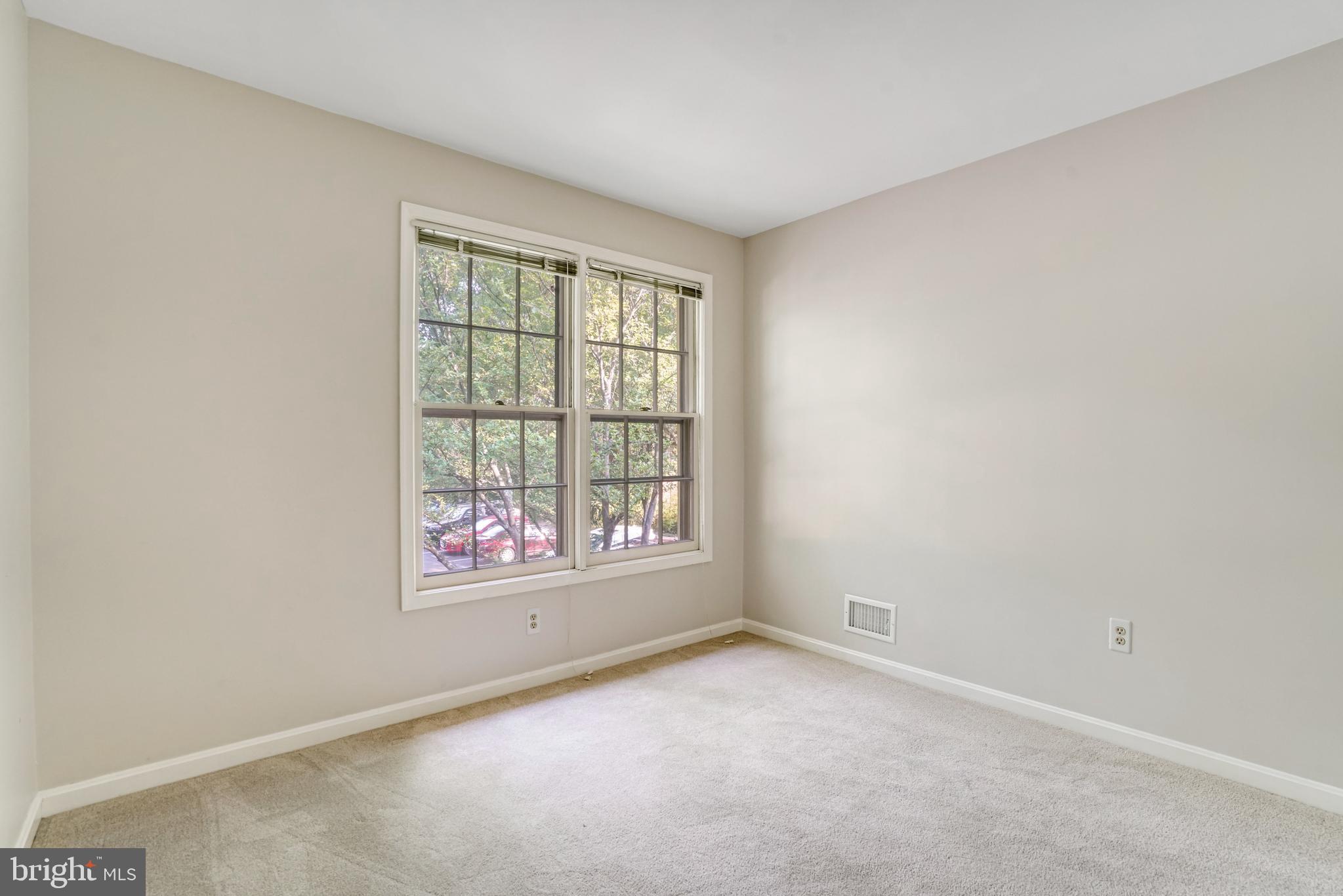 DOMINION - Residential Lease