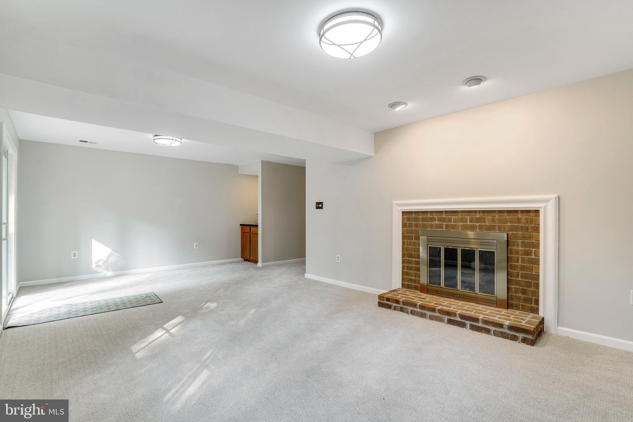 DOMINION - Residential Lease