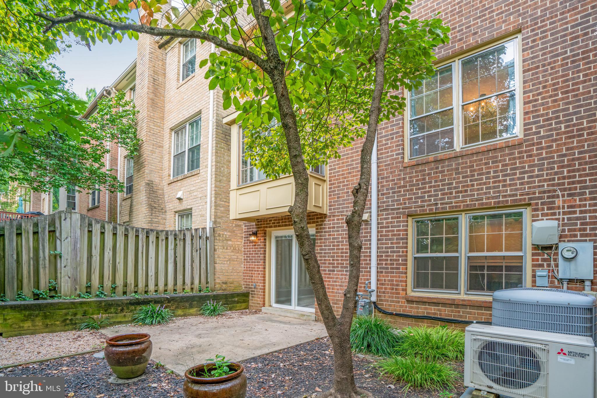 DOMINION - Residential Lease