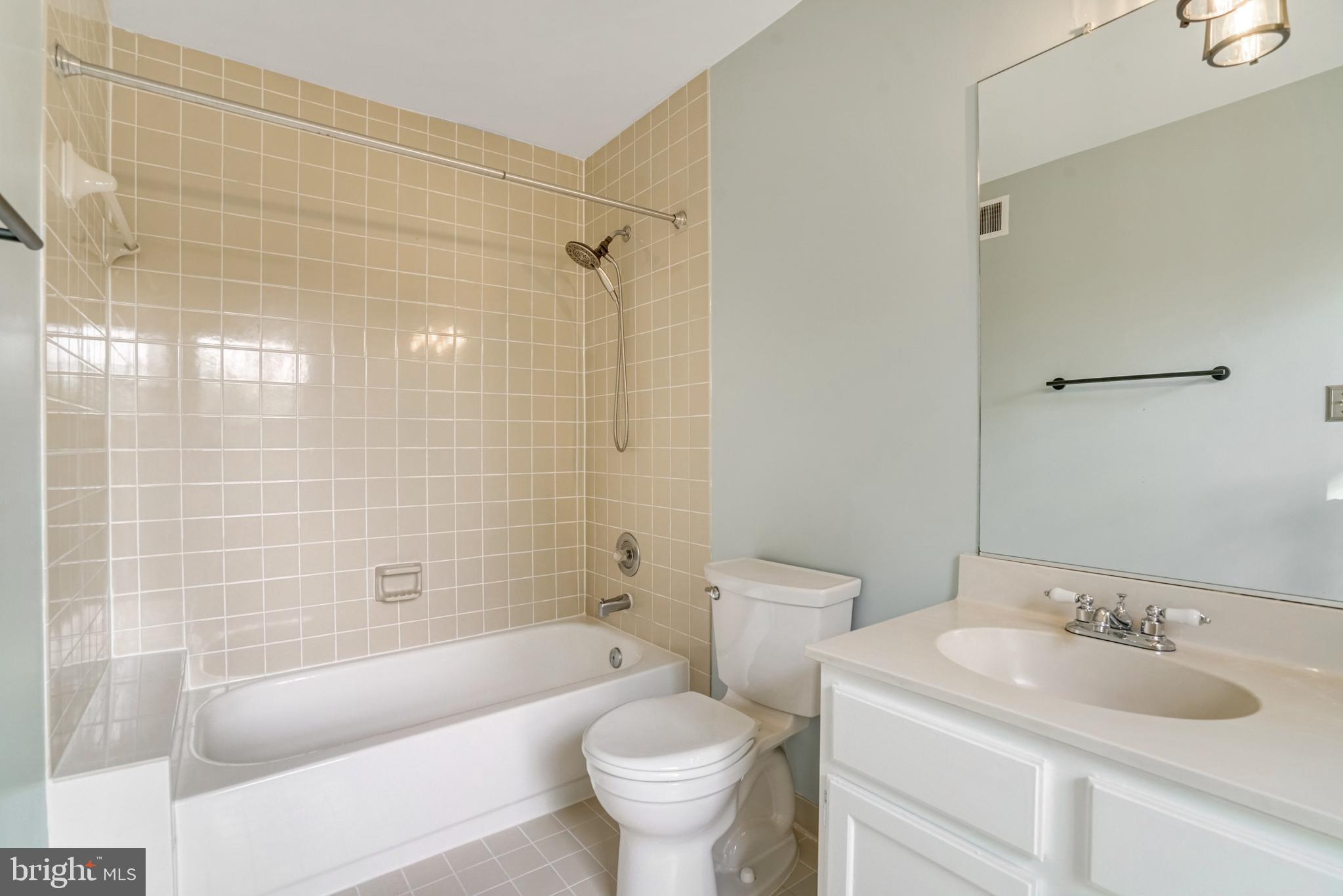 DOMINION - Residential Lease