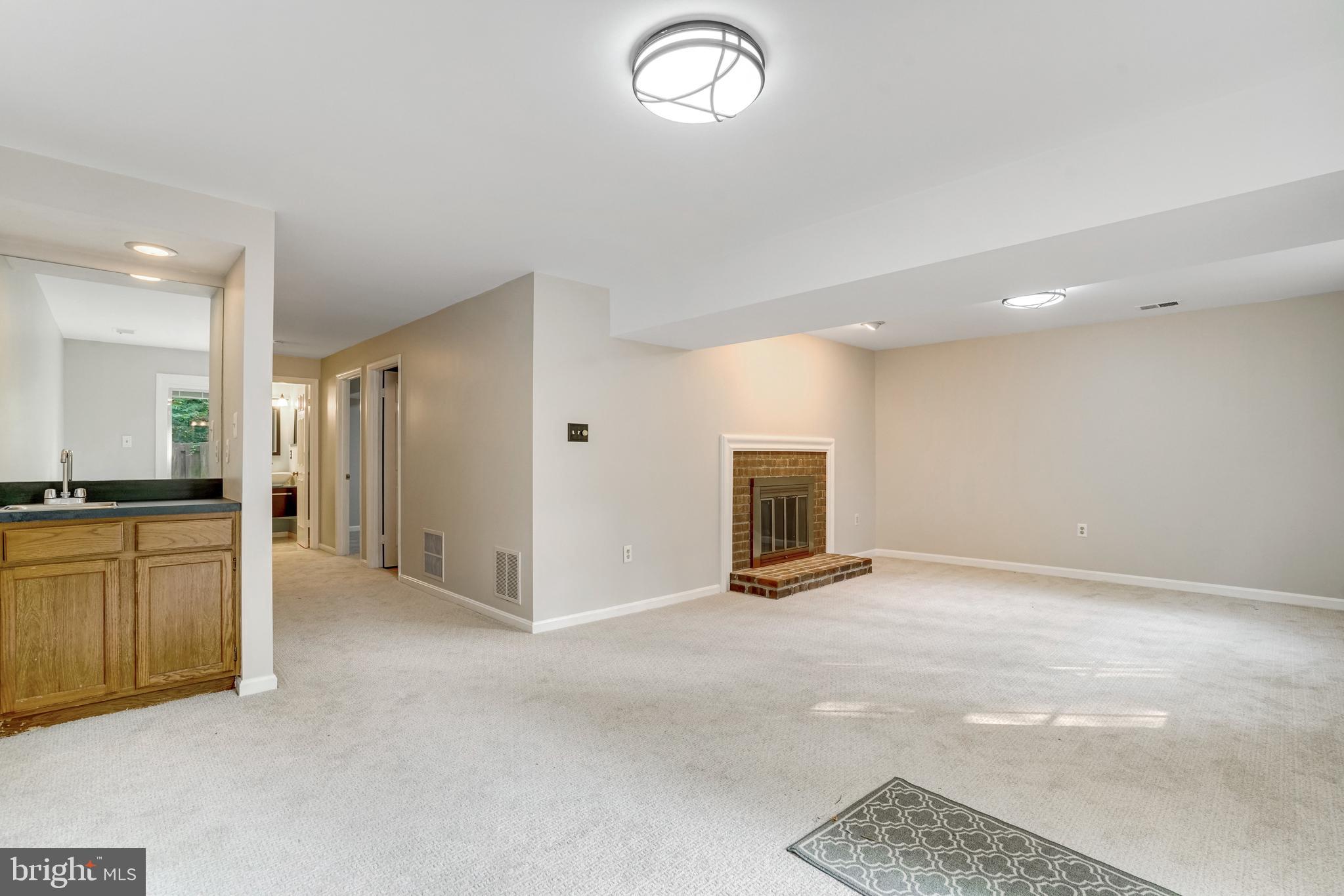 DOMINION - Residential Lease