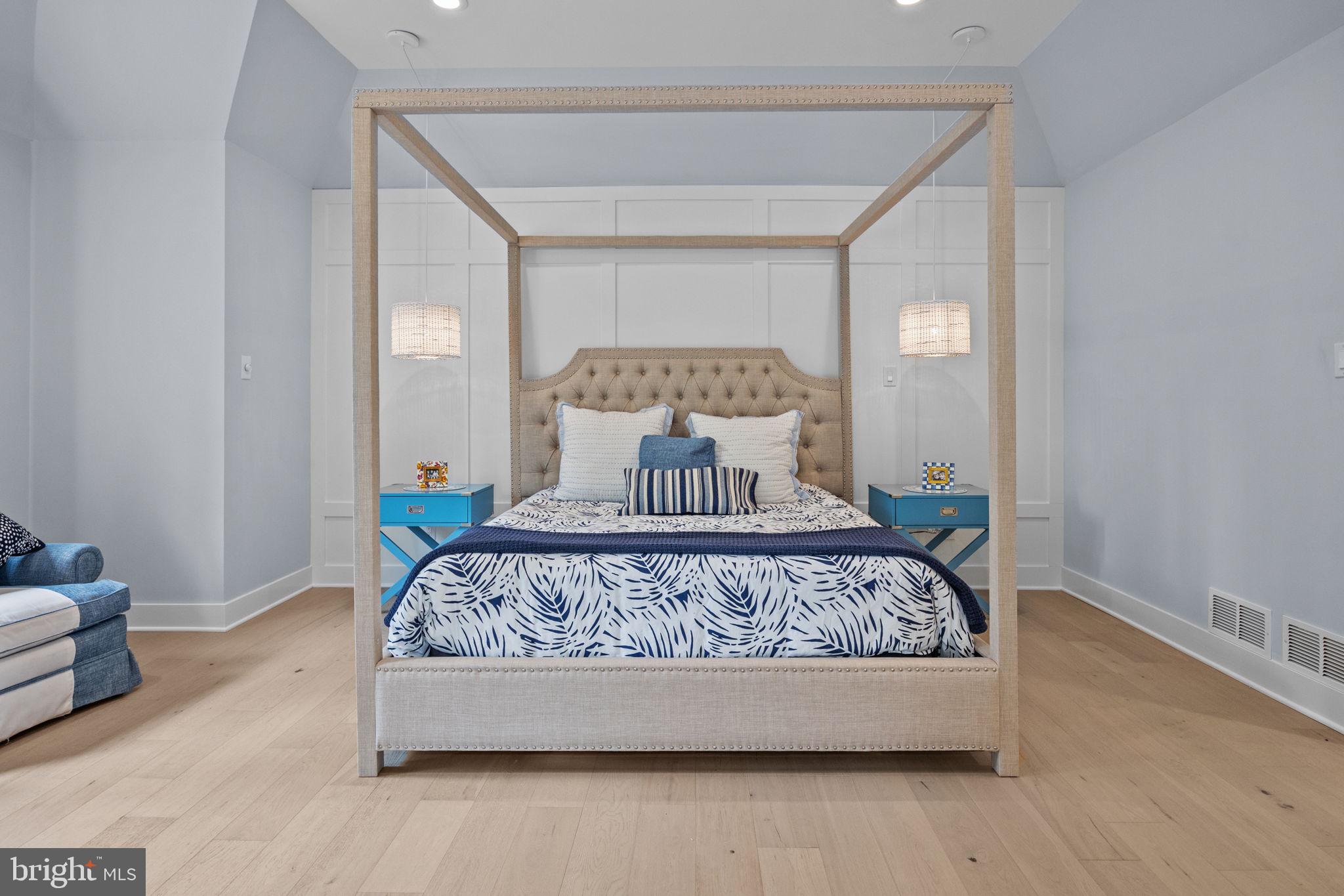 BRYN MAWR - Residential