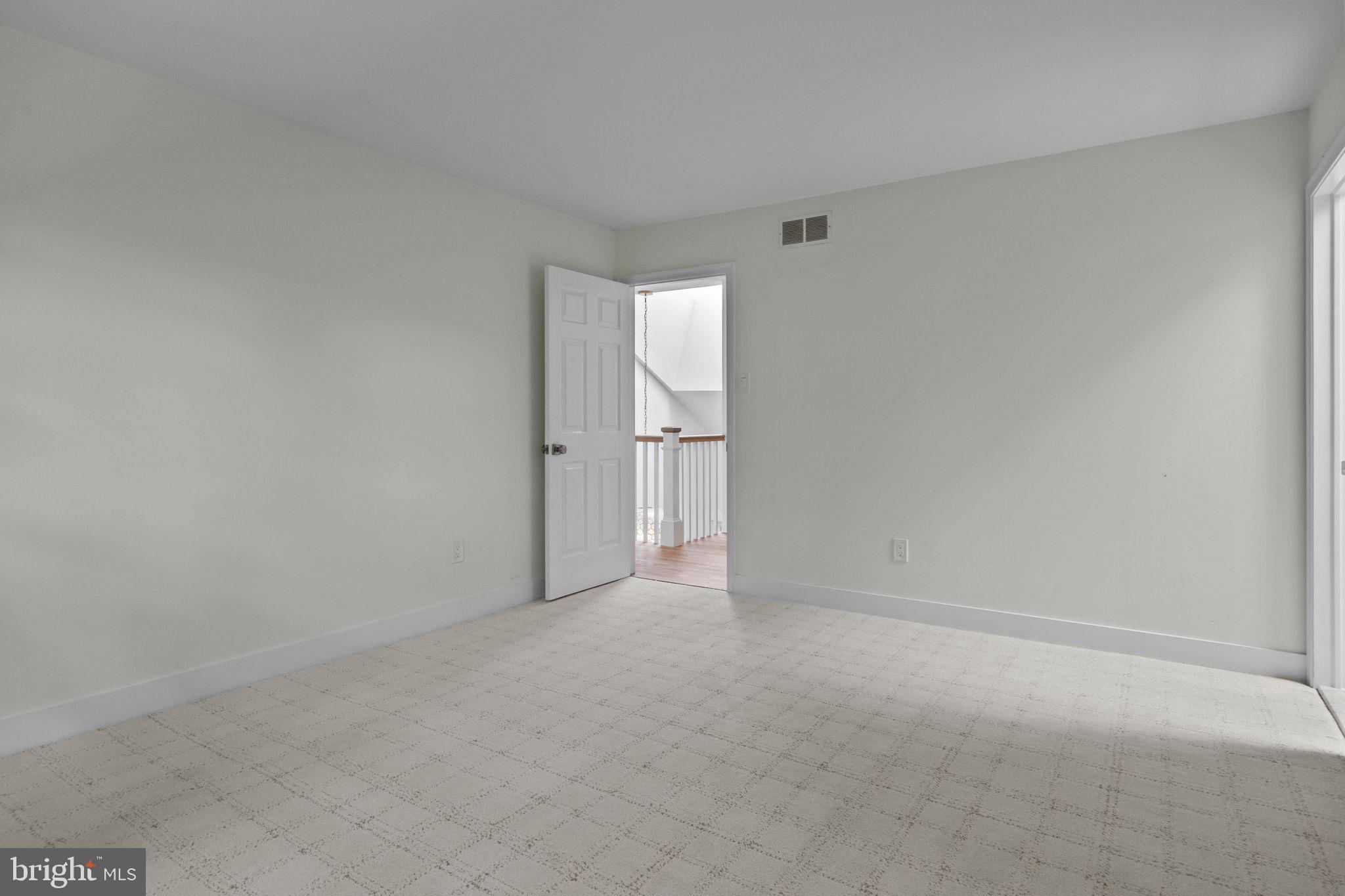 BRYN MAWR - Residential