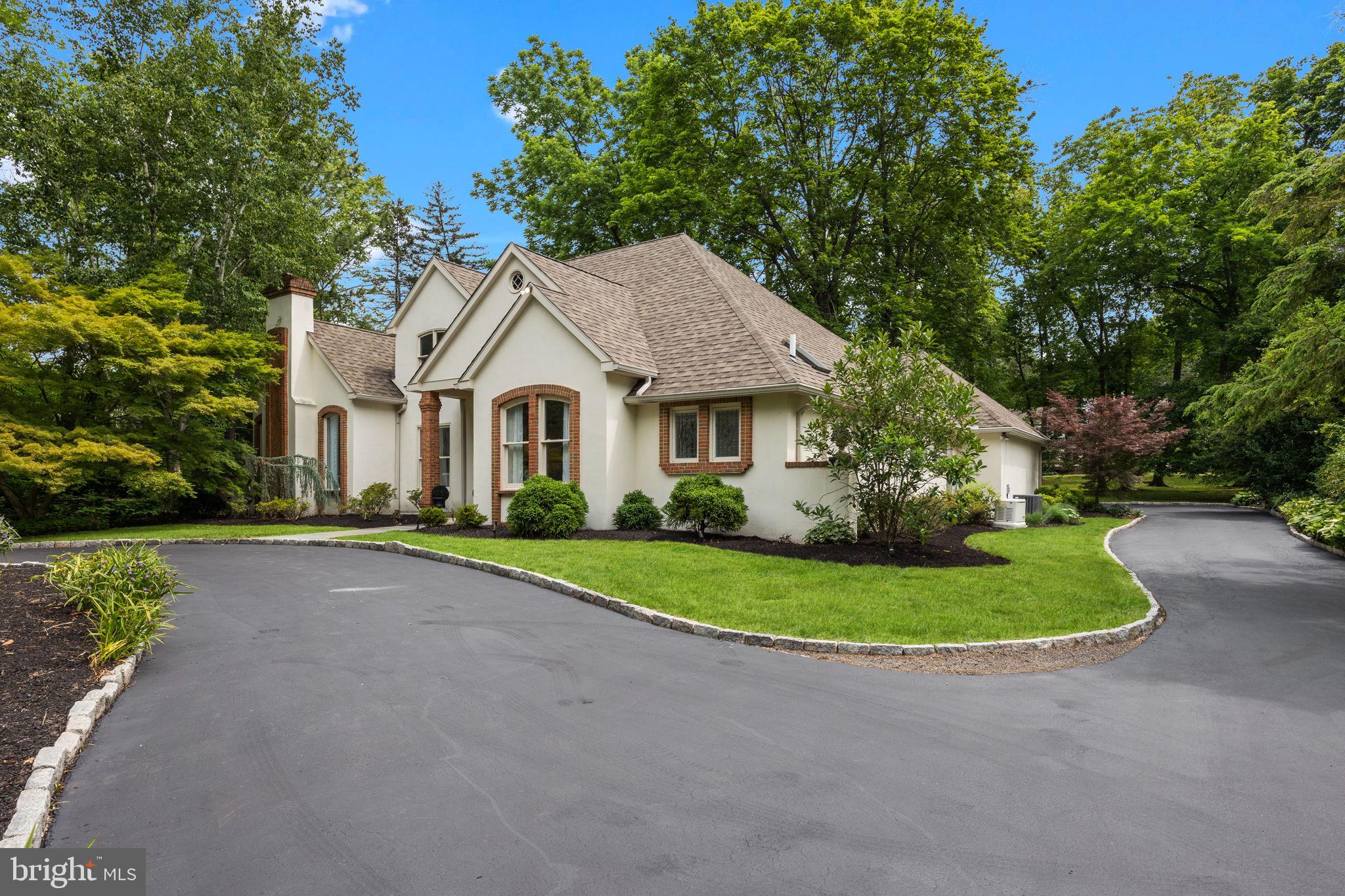 BRYN MAWR - Residential